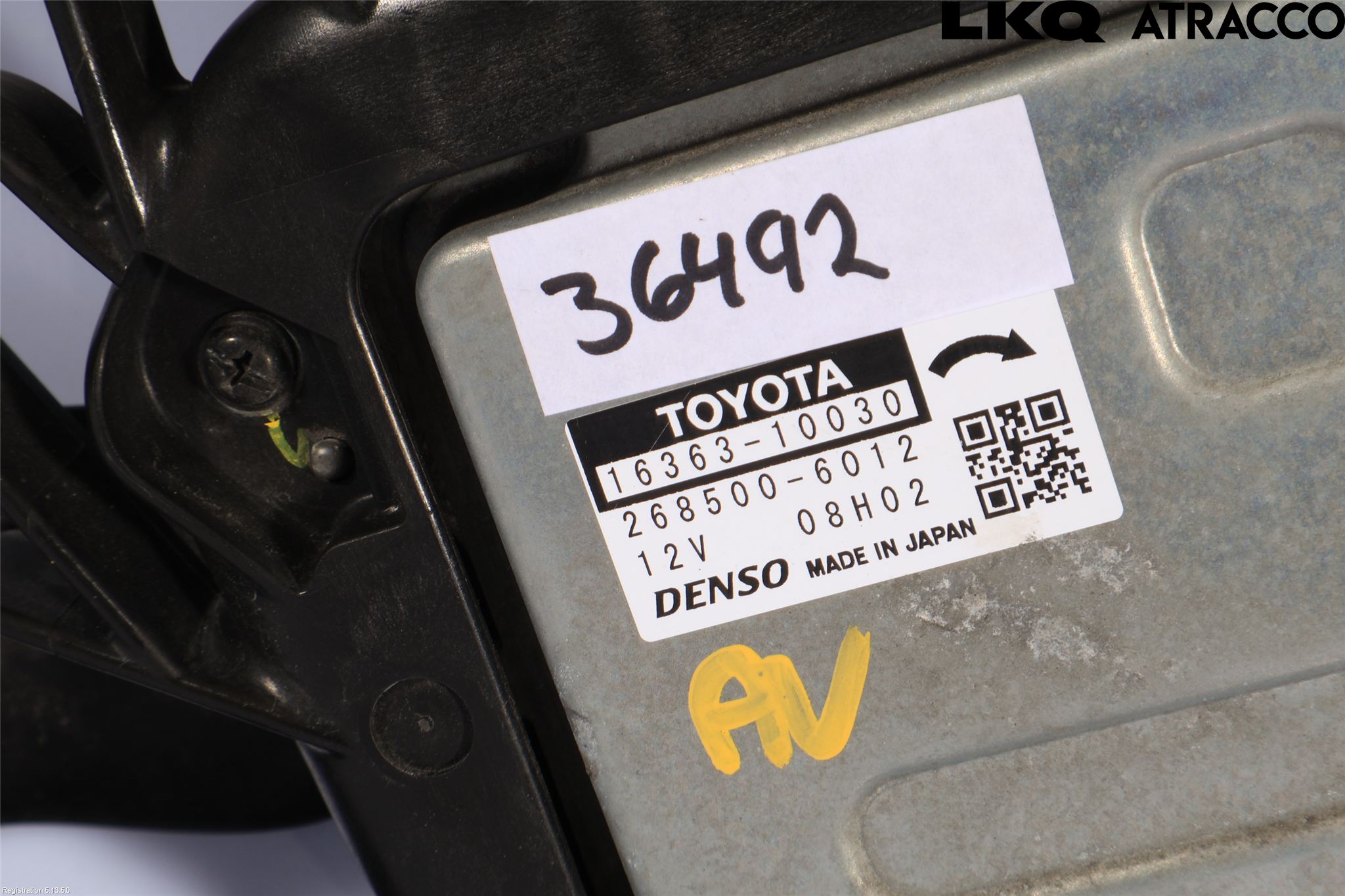 Toyota bZ4X EA10 22- Kylfläktkåpa