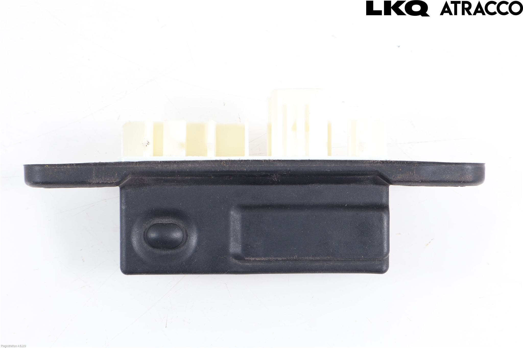 Toyota RAV4 19- Bakluckehandtag