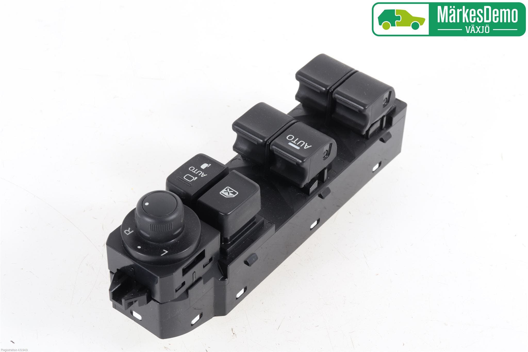 Mazda CX-3 Strömställare Elhiss