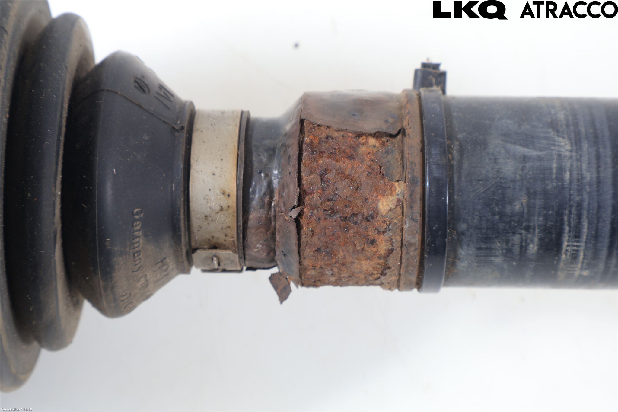 Volkswagen VW CADDY      04-10 Drivaxel Fram Höger