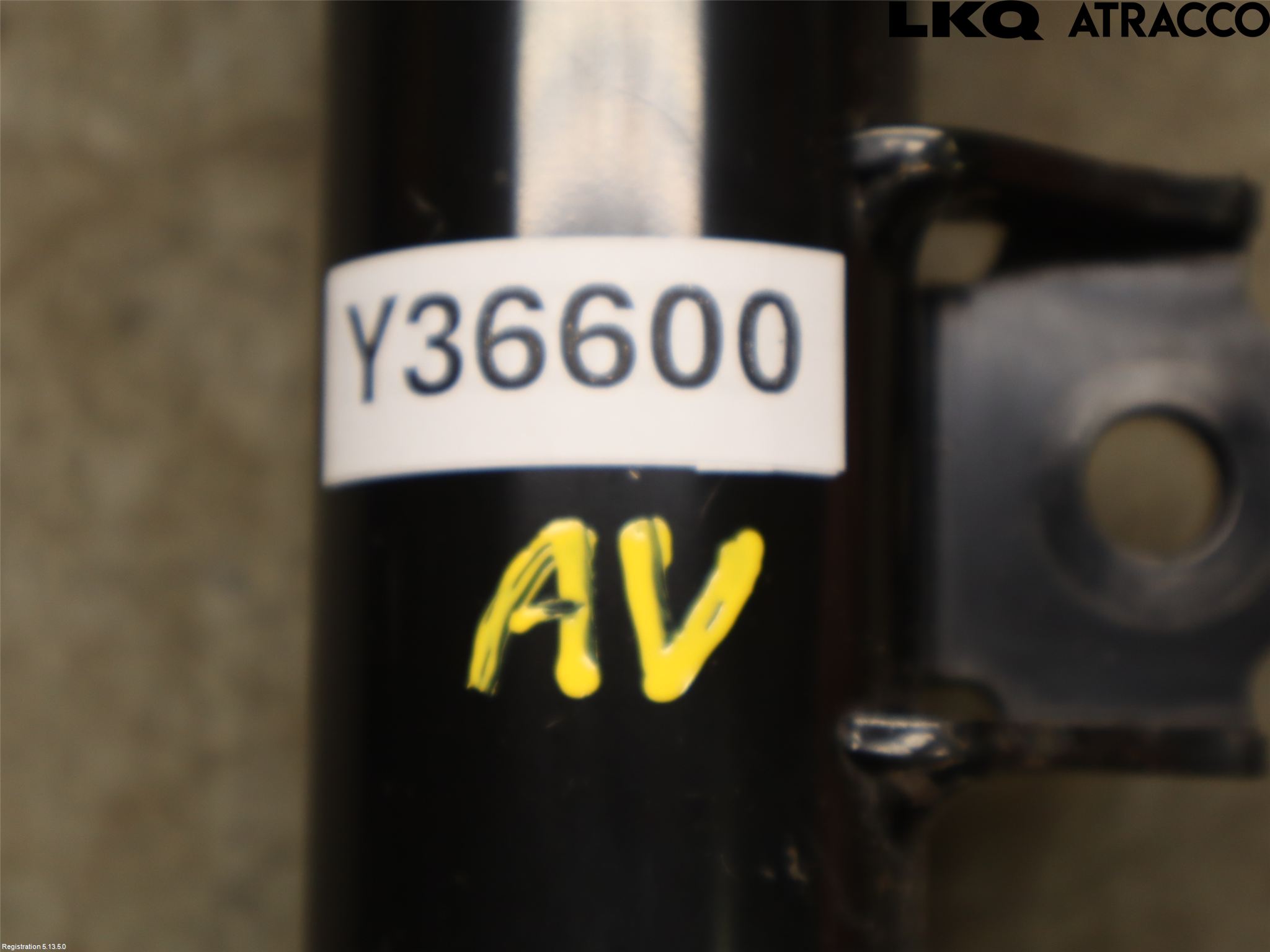 Toyota COROLLA CROSS XG10 22- Fjäderben Fram Höger