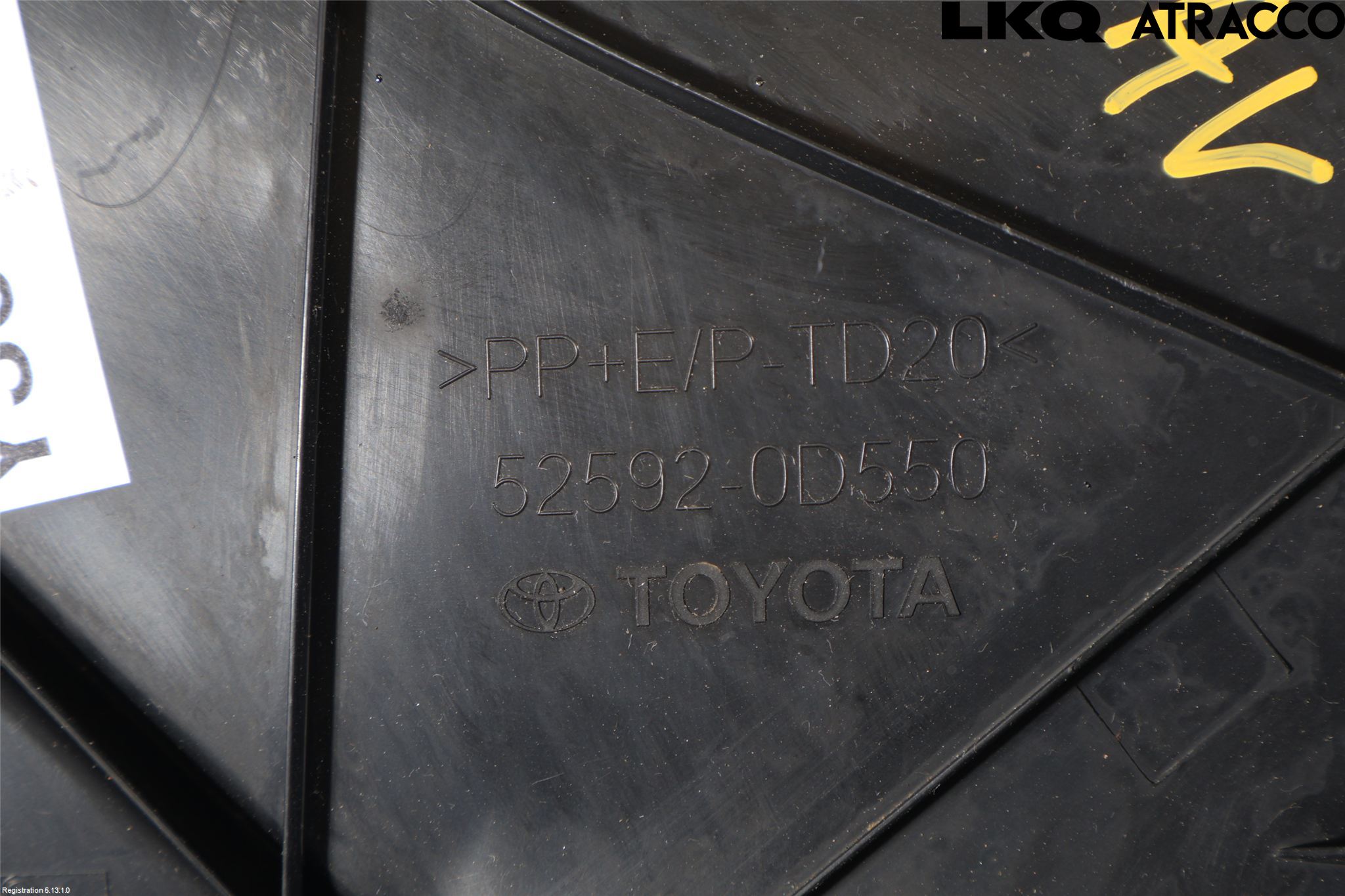 Toyota YARIS XP21 20- Skärm Inner