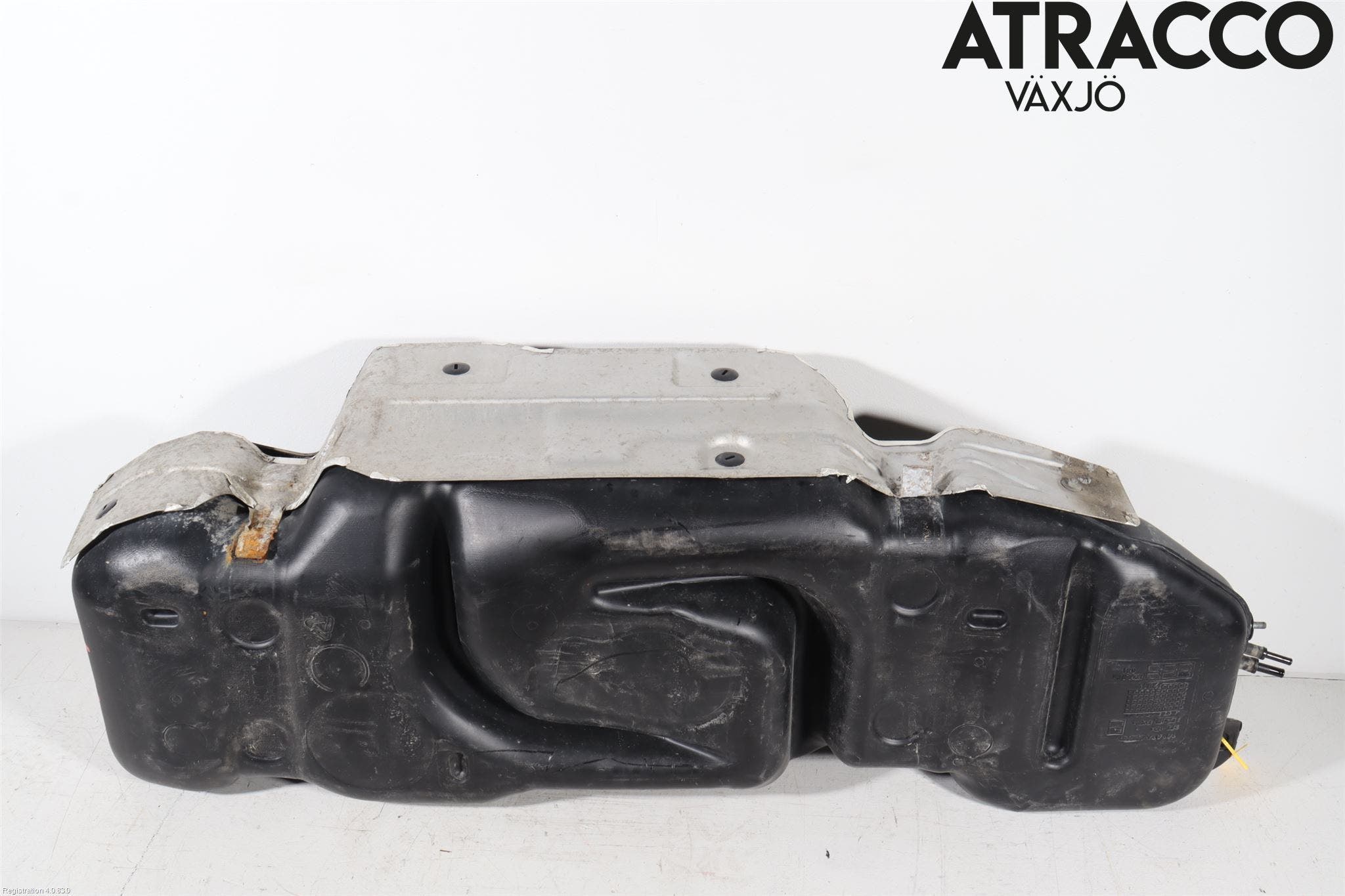 Toyota HILUX 16- Bränsletank Diesel