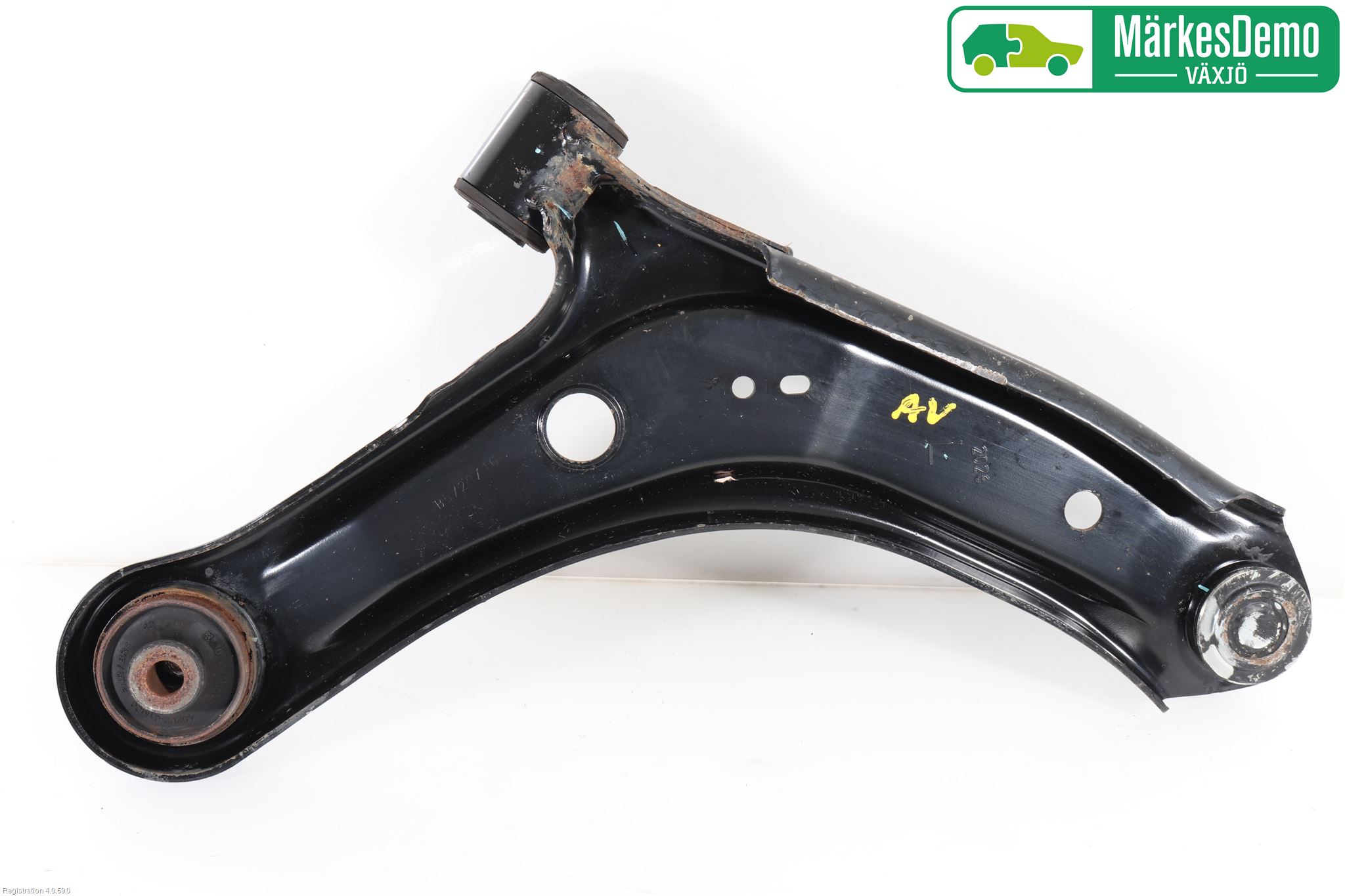 Suzuki VITARA 15- Bärarm Fram Undre Vä