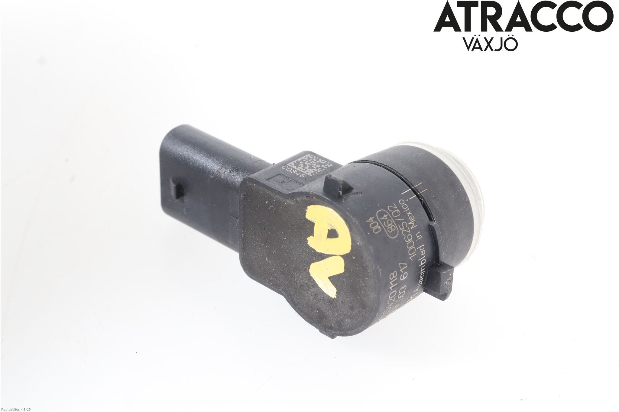 Mercedes-Benz MB C-KLASS (W204) 07-15 Parkeringshjälp Frontsensor