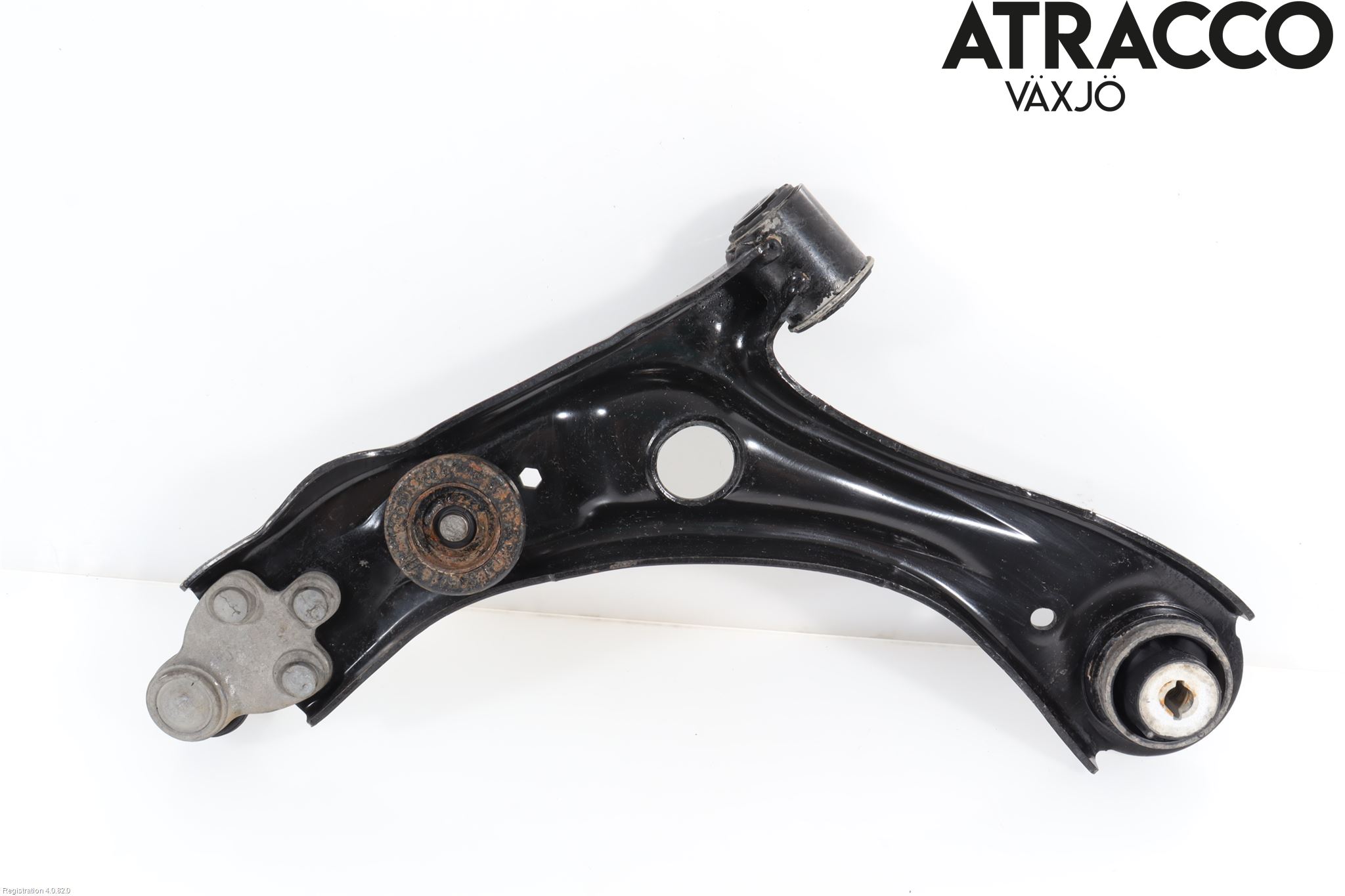 Ford FOCUS 19- Bärarm Fram Undre Hö