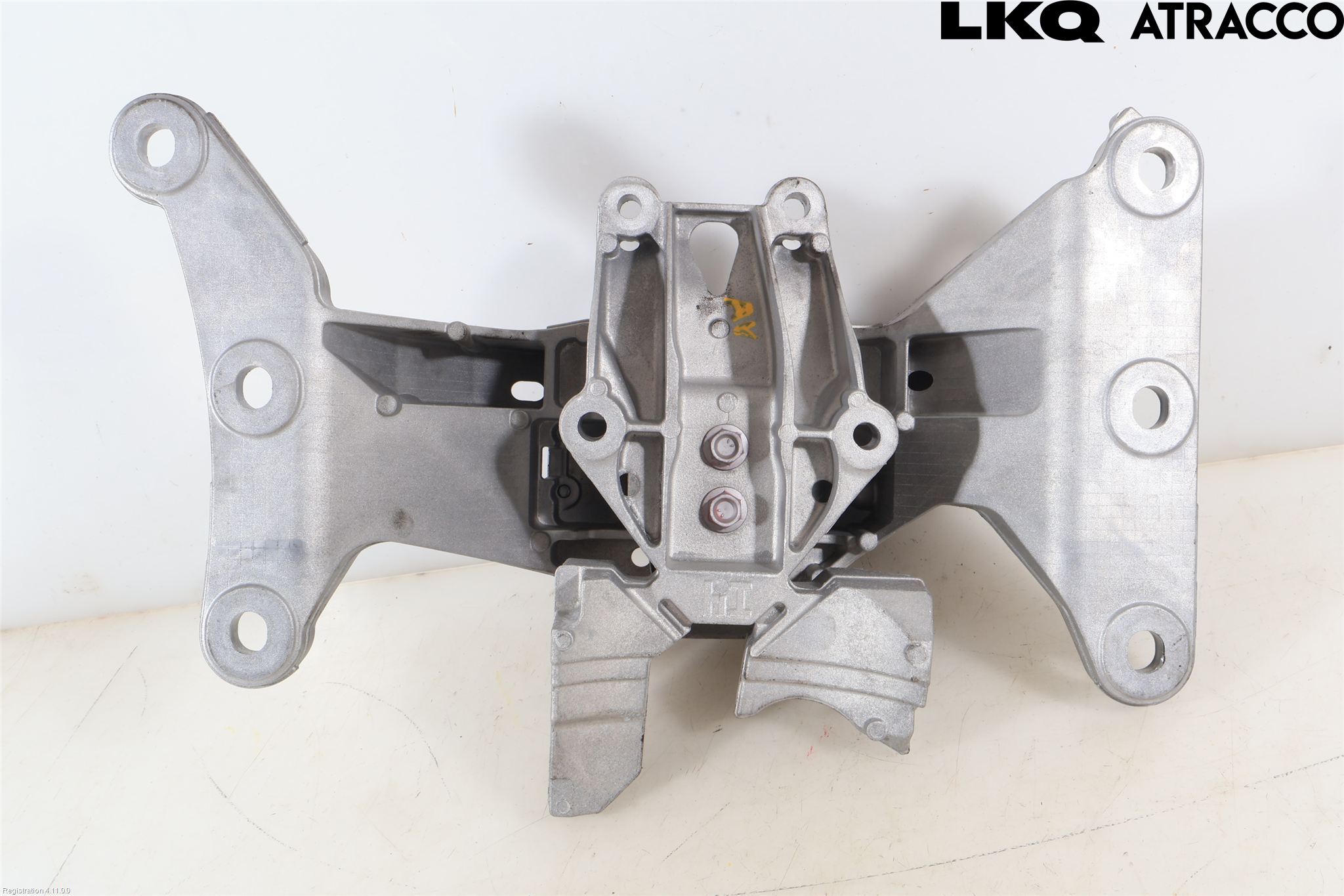 Mazda CX-60 22- Växellådsfäste