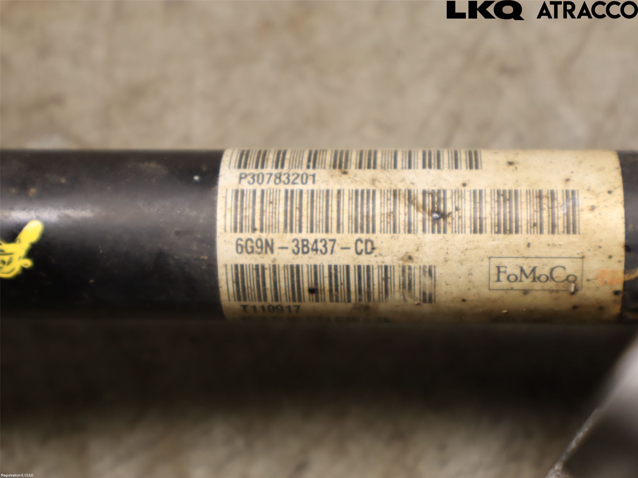 Volvo V70 08-13 Drivaxel Fram Vänster