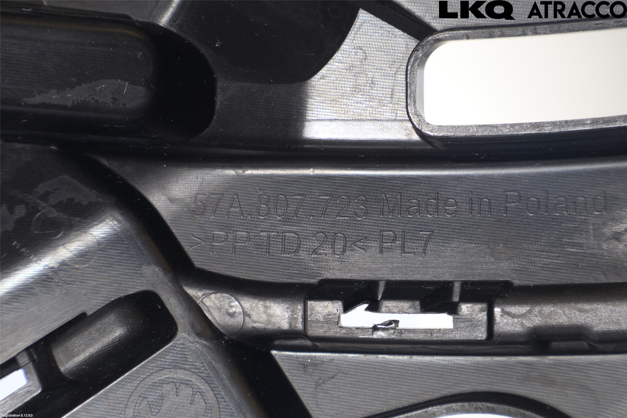 Skoda KAROQ 18- Stötfångarfäste Fram Vä