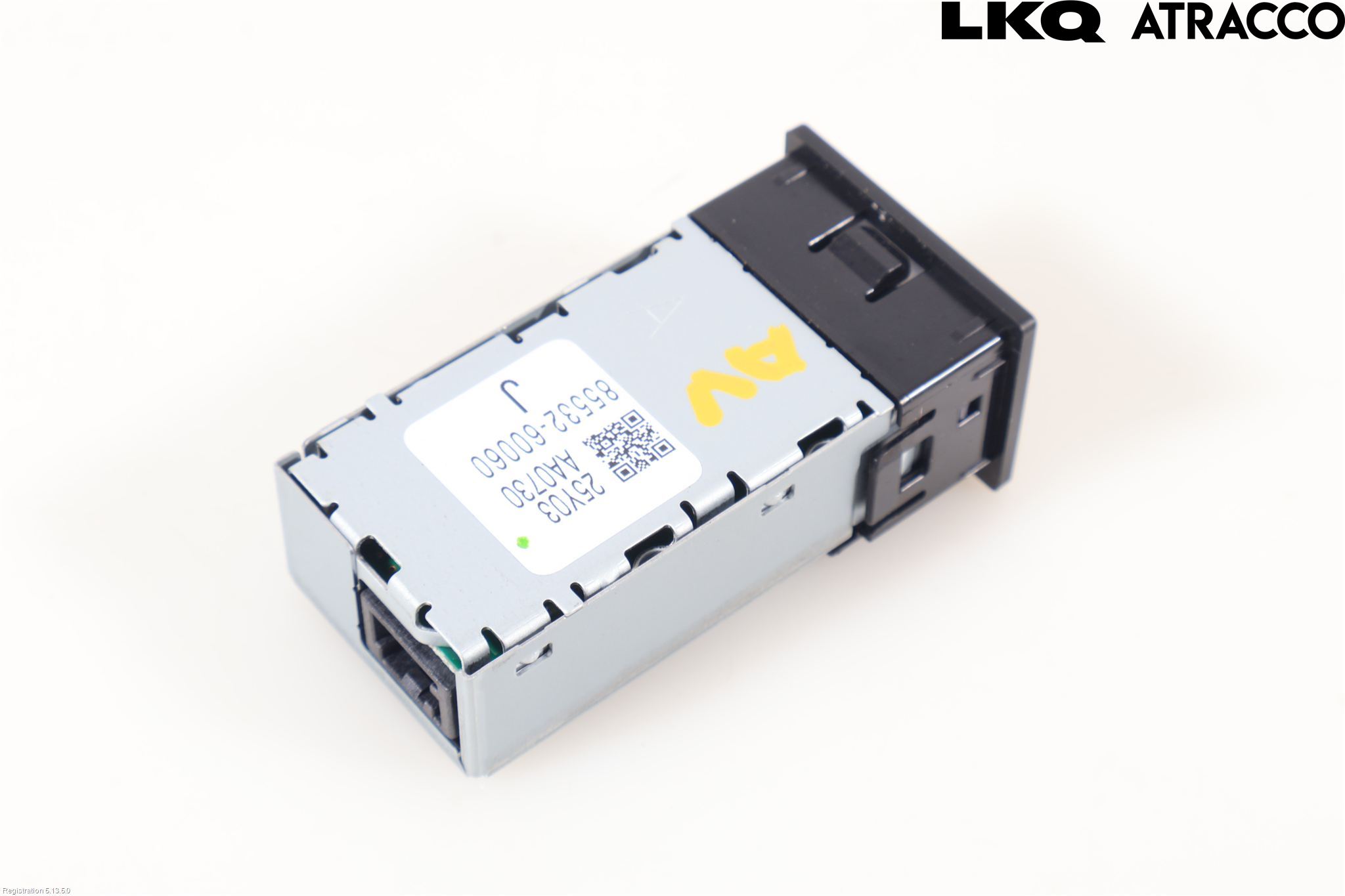 Toyota bZ4X EA10 22- Usb Connection