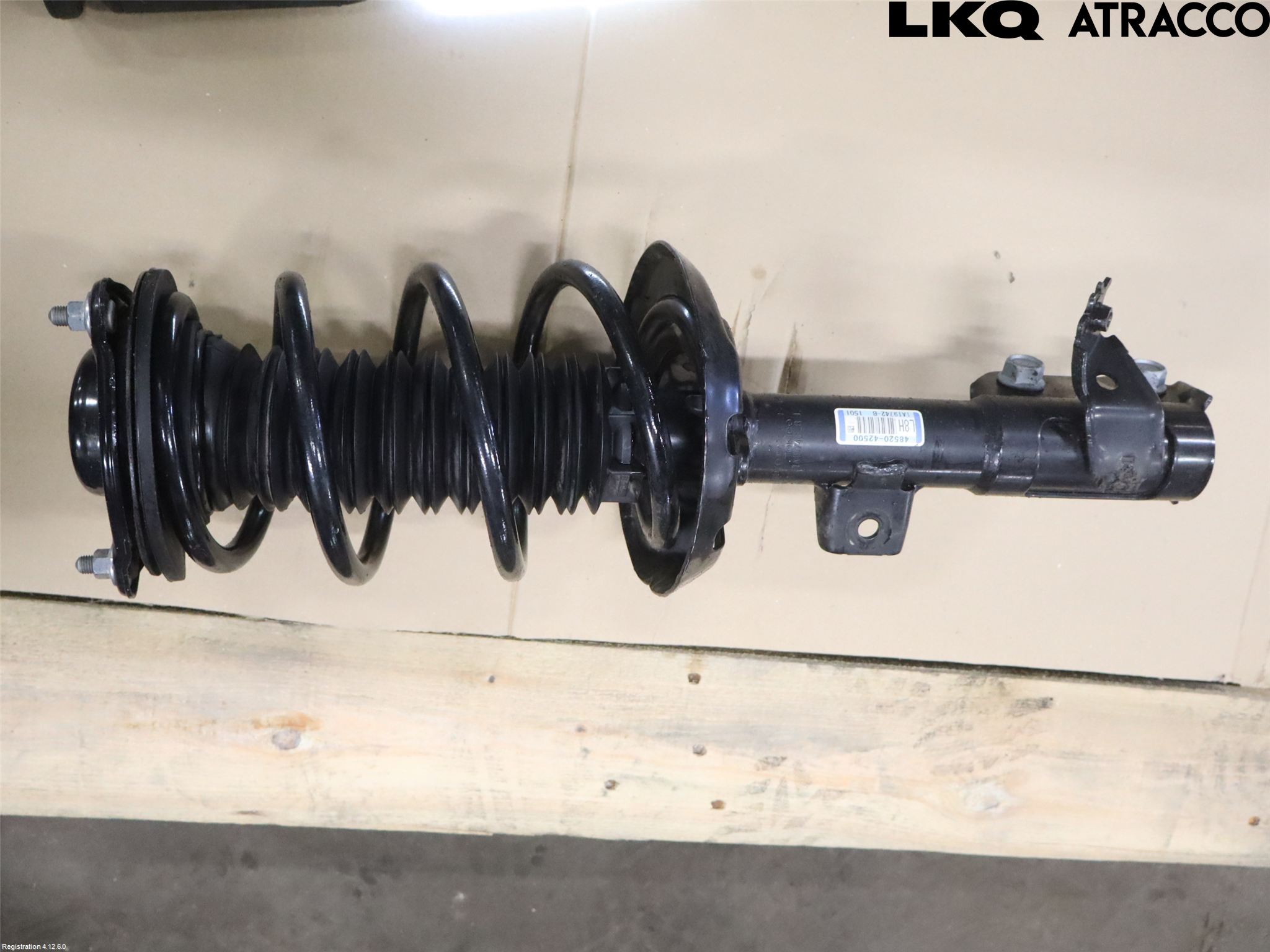 Toyota RAV4 19- Fjäderben Fram Vänster