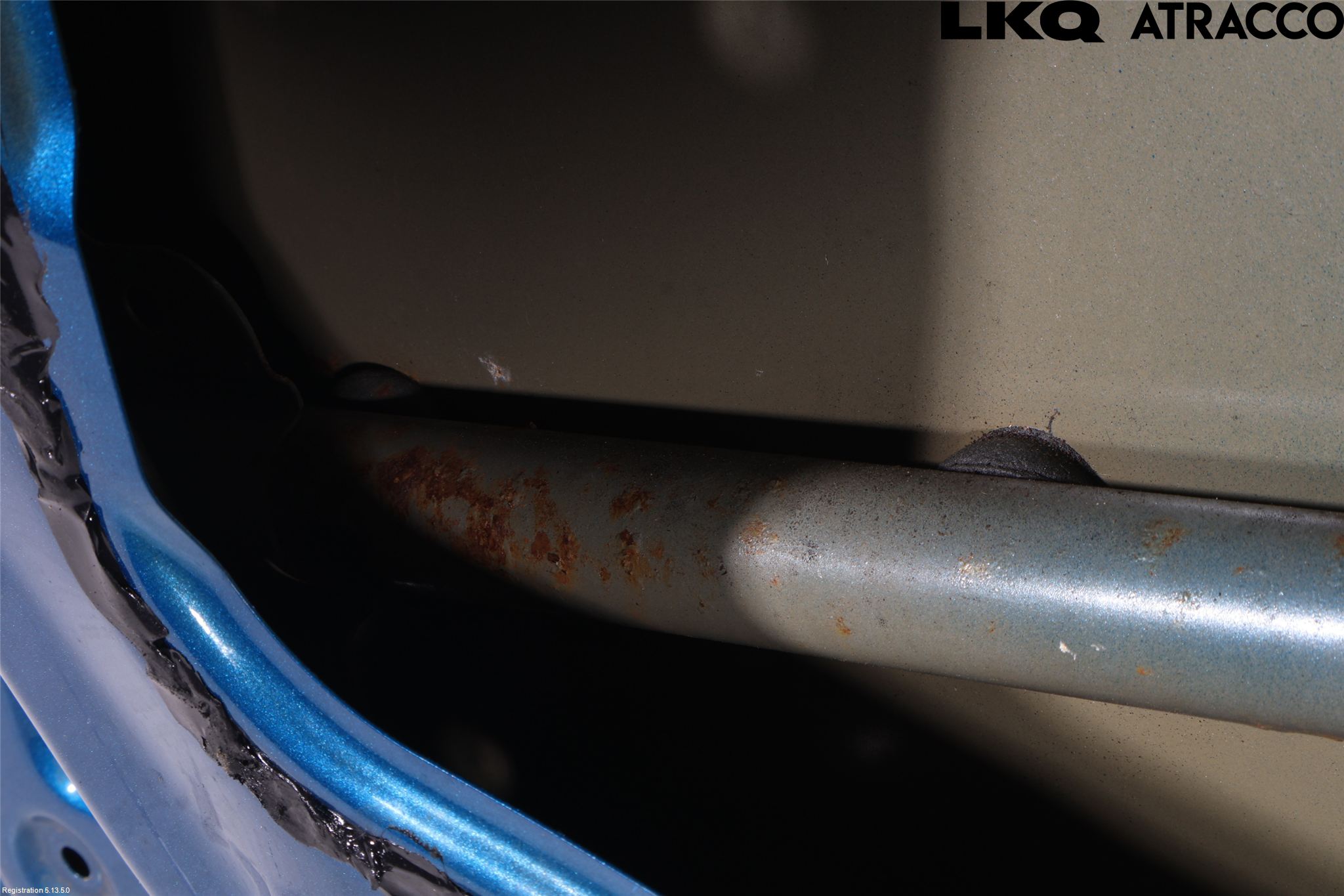 Toyota YARIS XP130 12-14 Dörr Fram Vänster