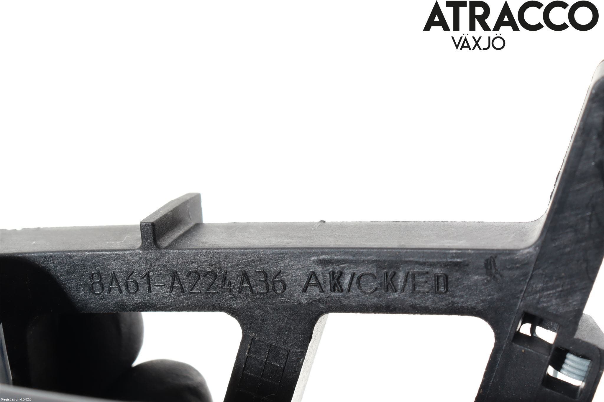 Ford FIESTA 09-12 Dörrhandtag Yttre Vä