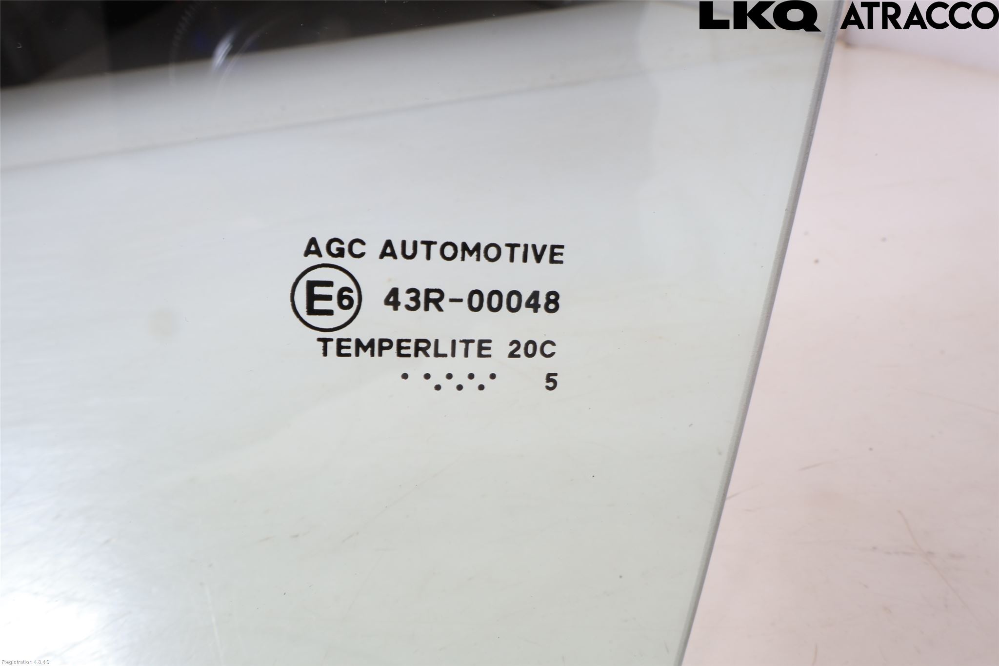 Toyota COROLLA 19- Dörruta Bak Vänster