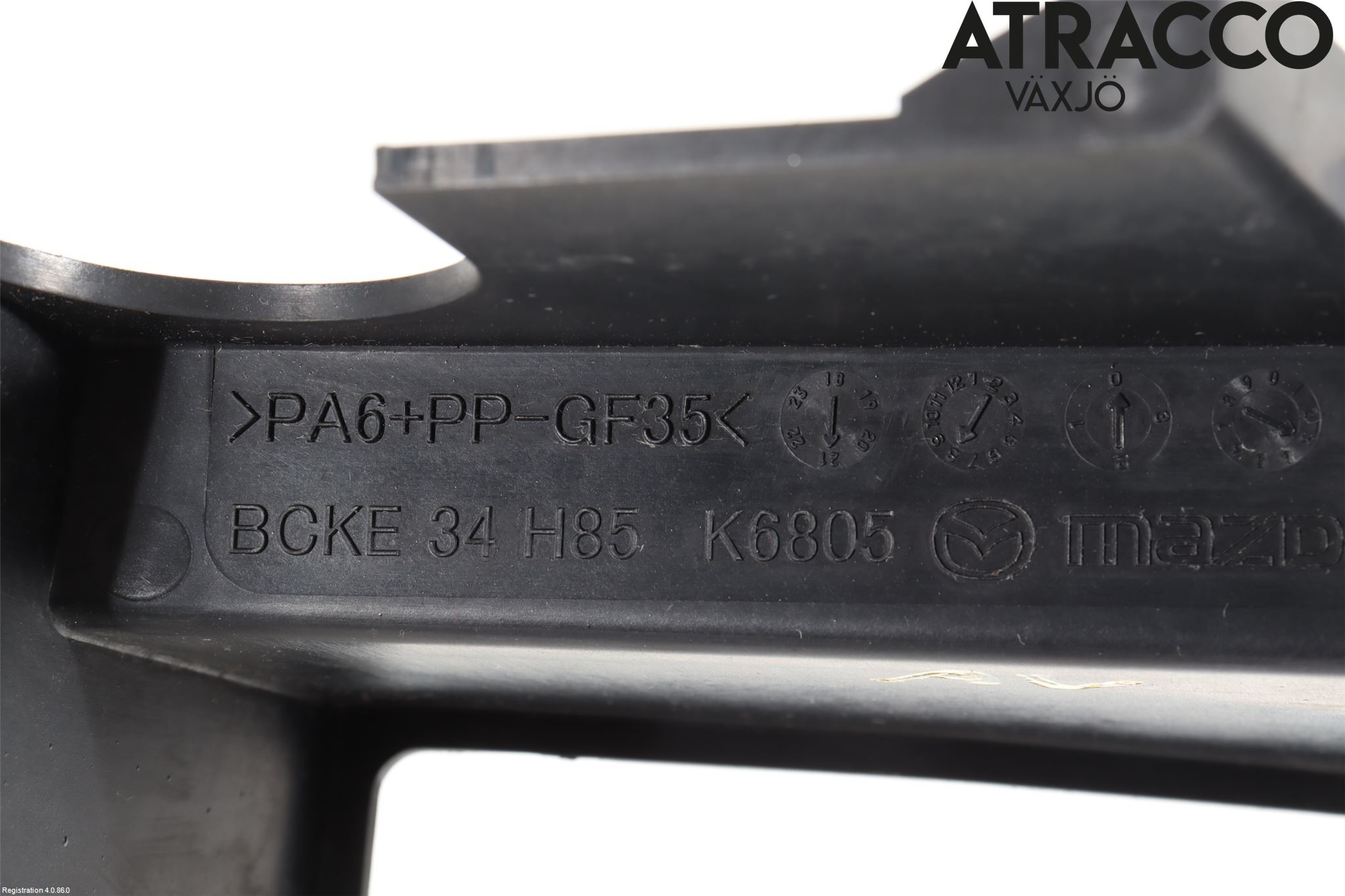 Mazda CX-30 20- Hasplåt Plåt-Plast