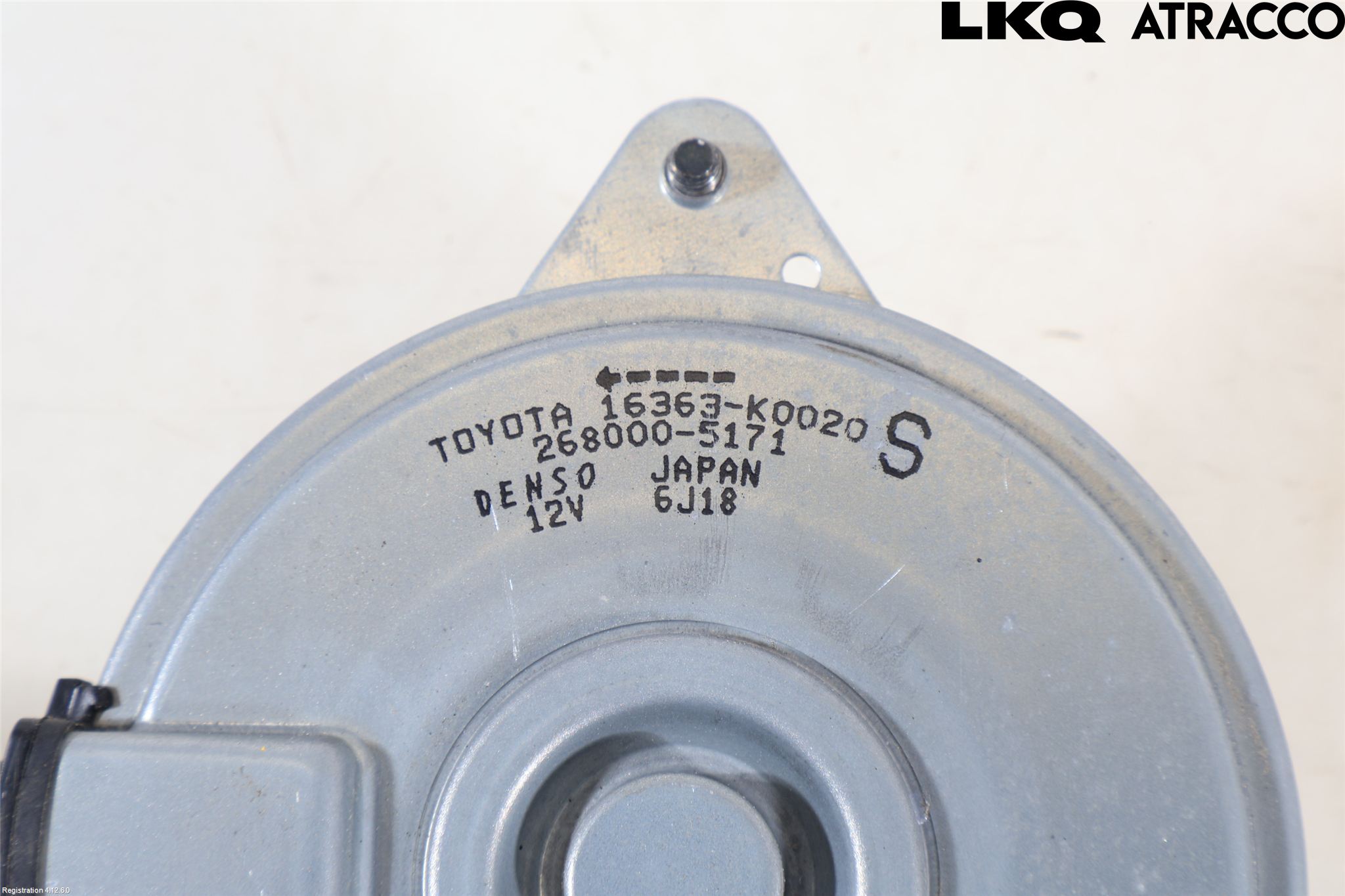 Lexus LBX 24- Kylfläkt El