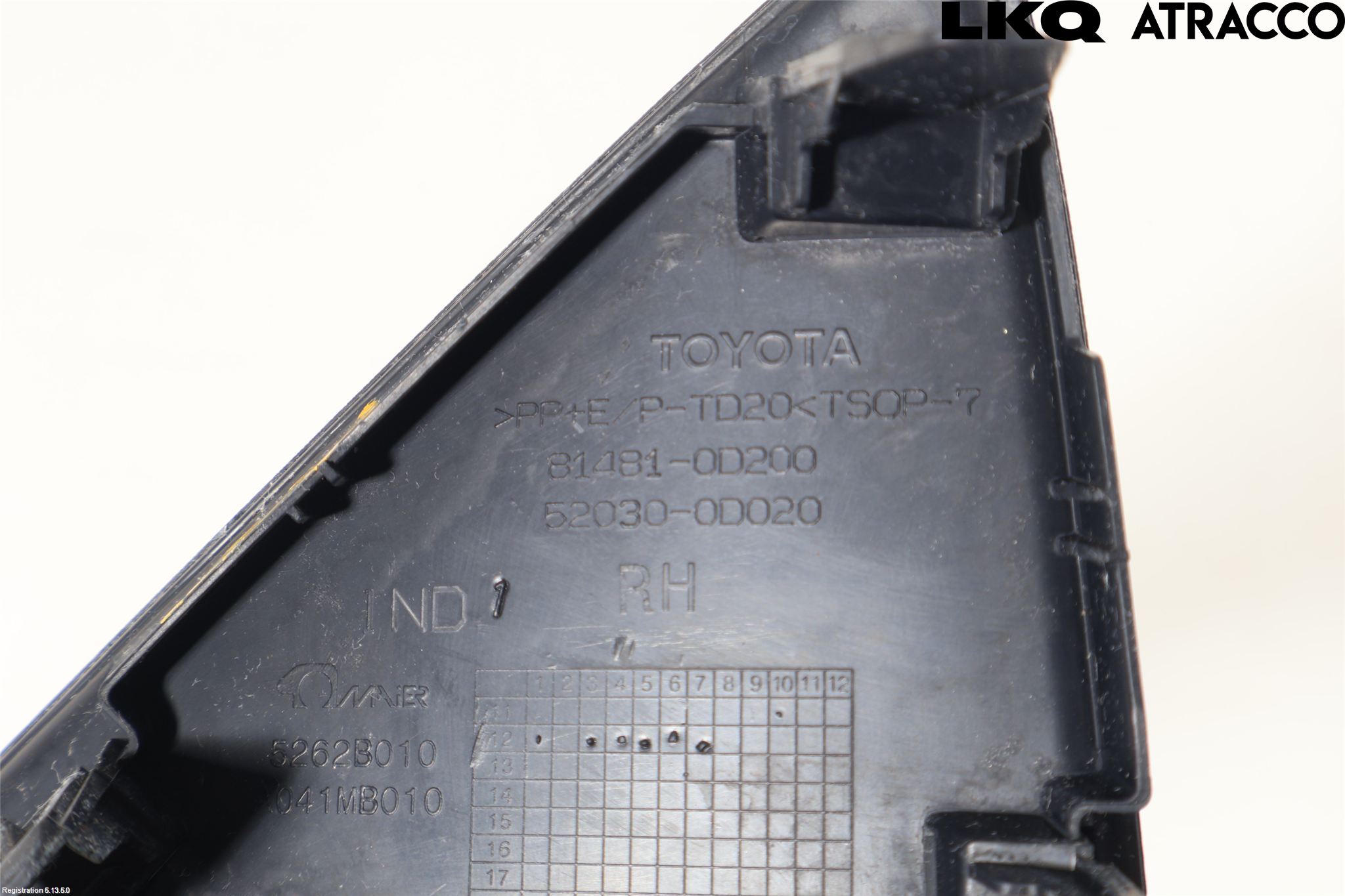 Toyota YARIS XP130 12-14 Dimljussarg Fram