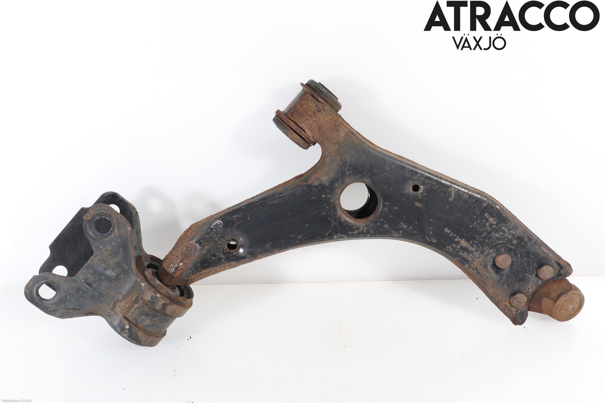 Ford FOCUS 11-14 Bärarm Fram Undre Vä