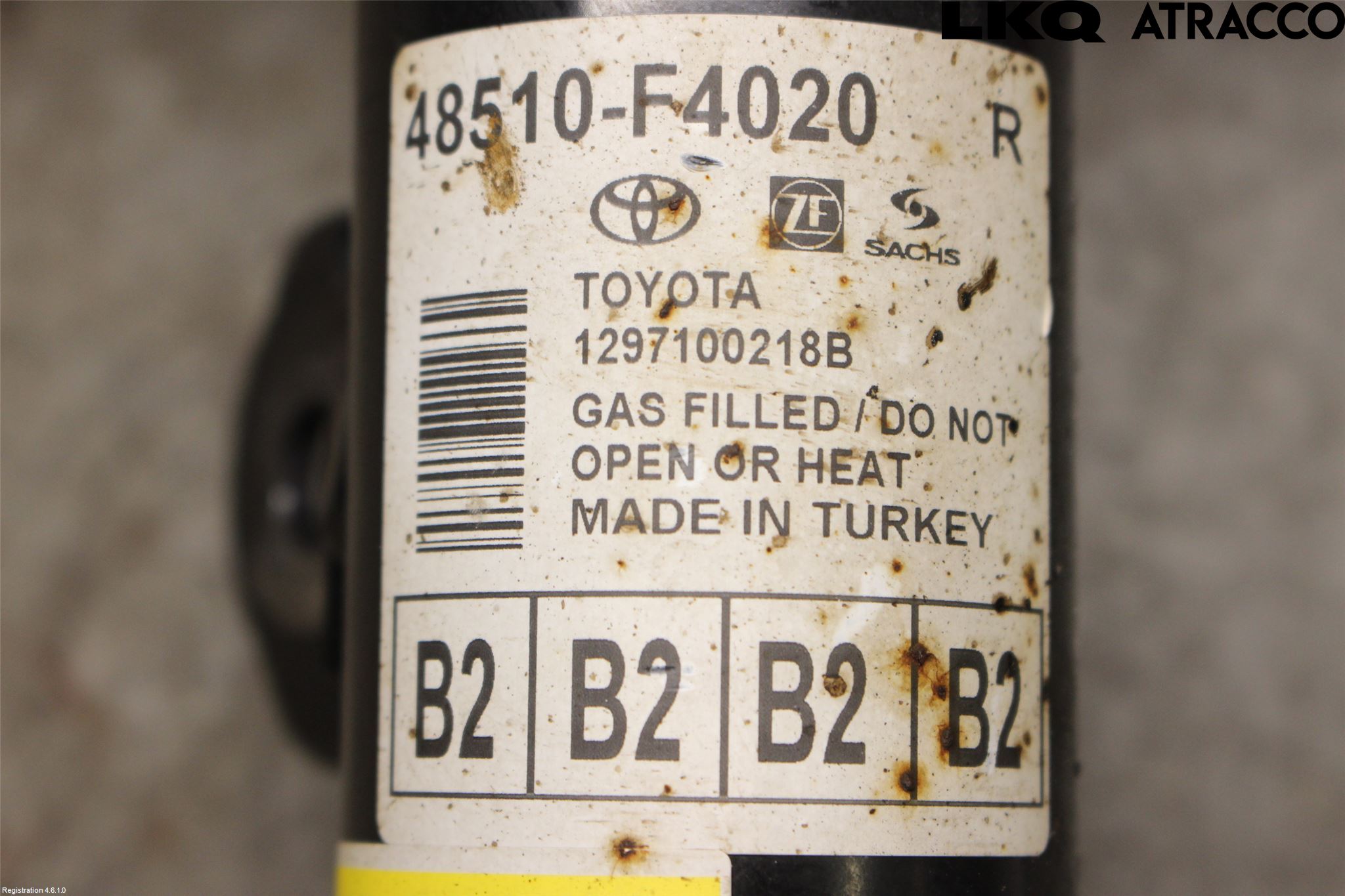 Toyota C-HR 16-23 Fjäderben Fram Höger