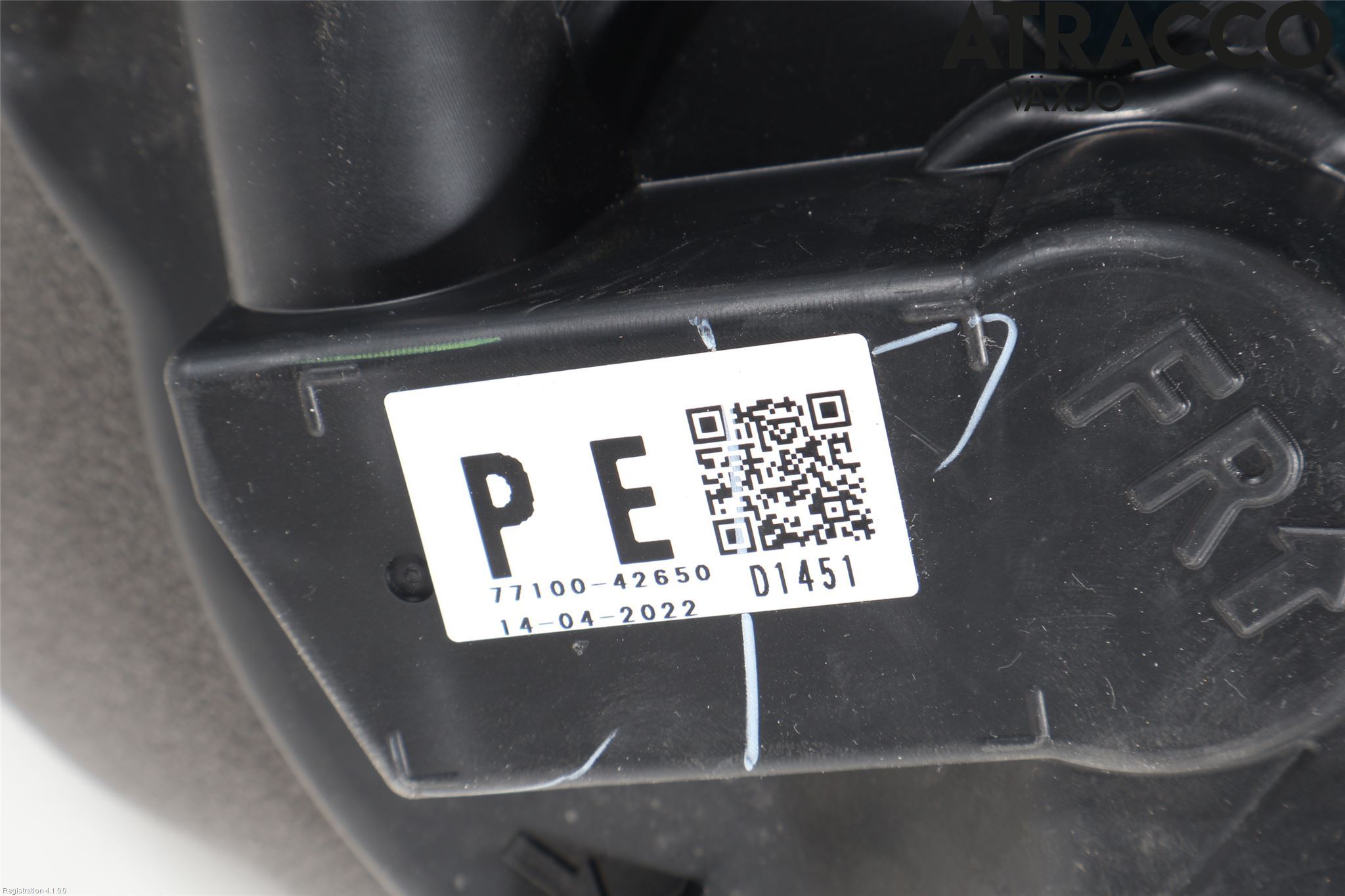 Suzuki ACROSS 21- Bränsletank Insprutning