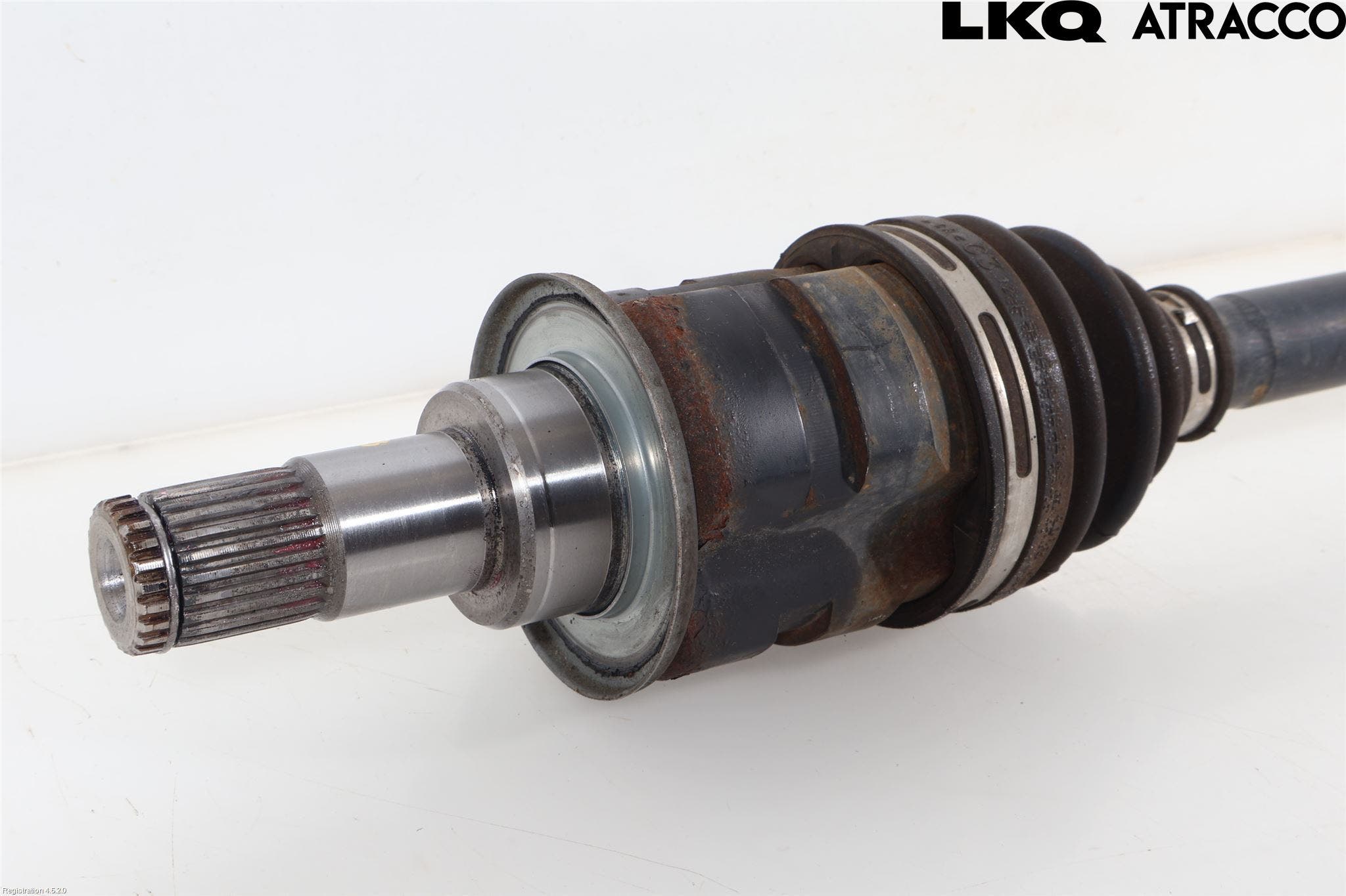 Toyota RAV4 19- Drivaxel Bak Höger