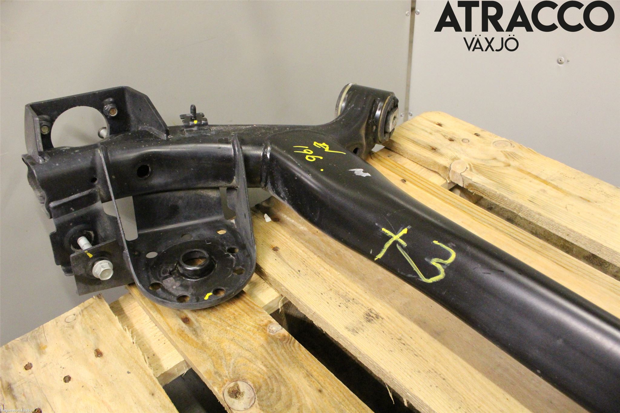 Hyundai IONIQ AE 17-22 Bakaxelbalk