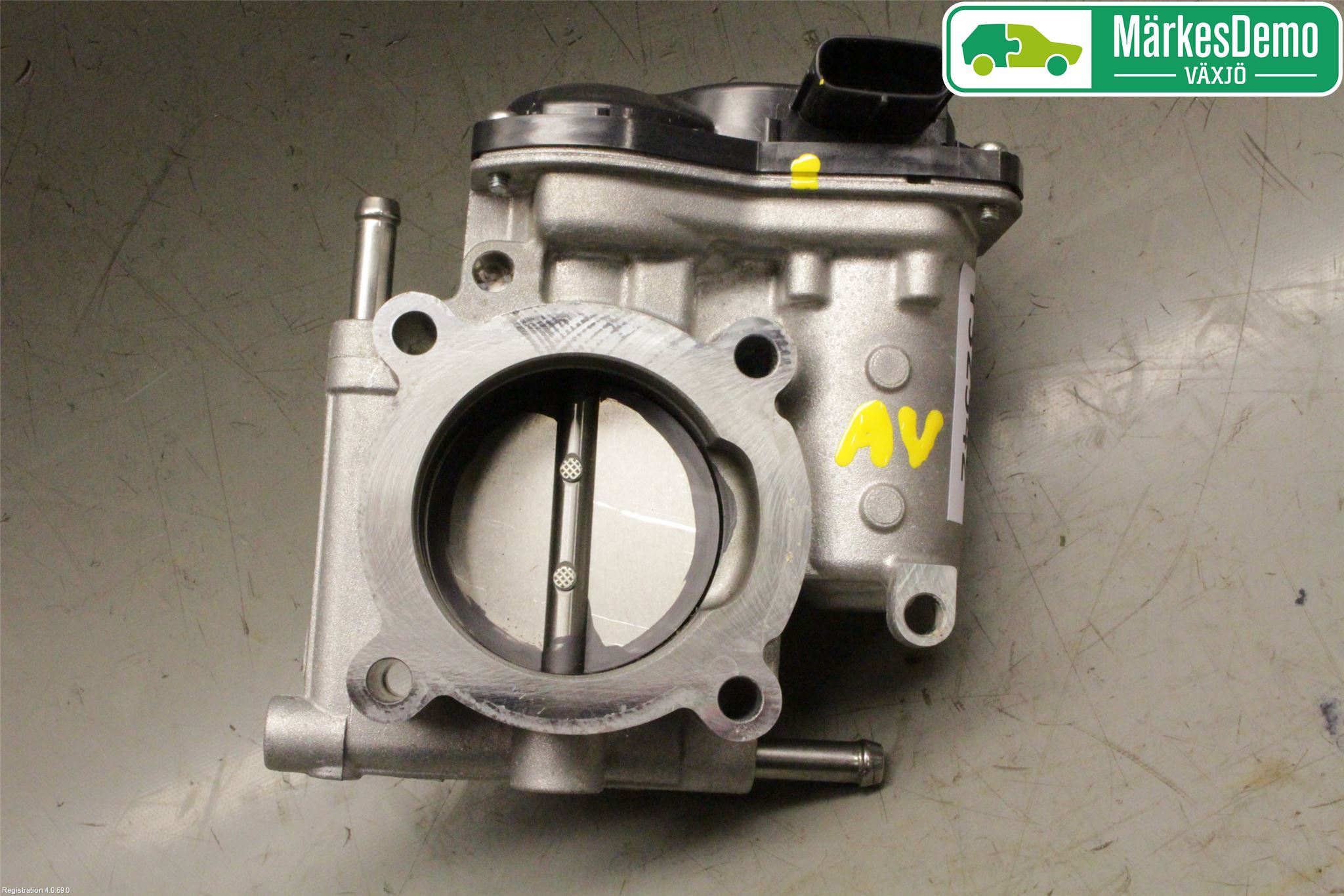 Mazda CX-30 20- Injspjällhus