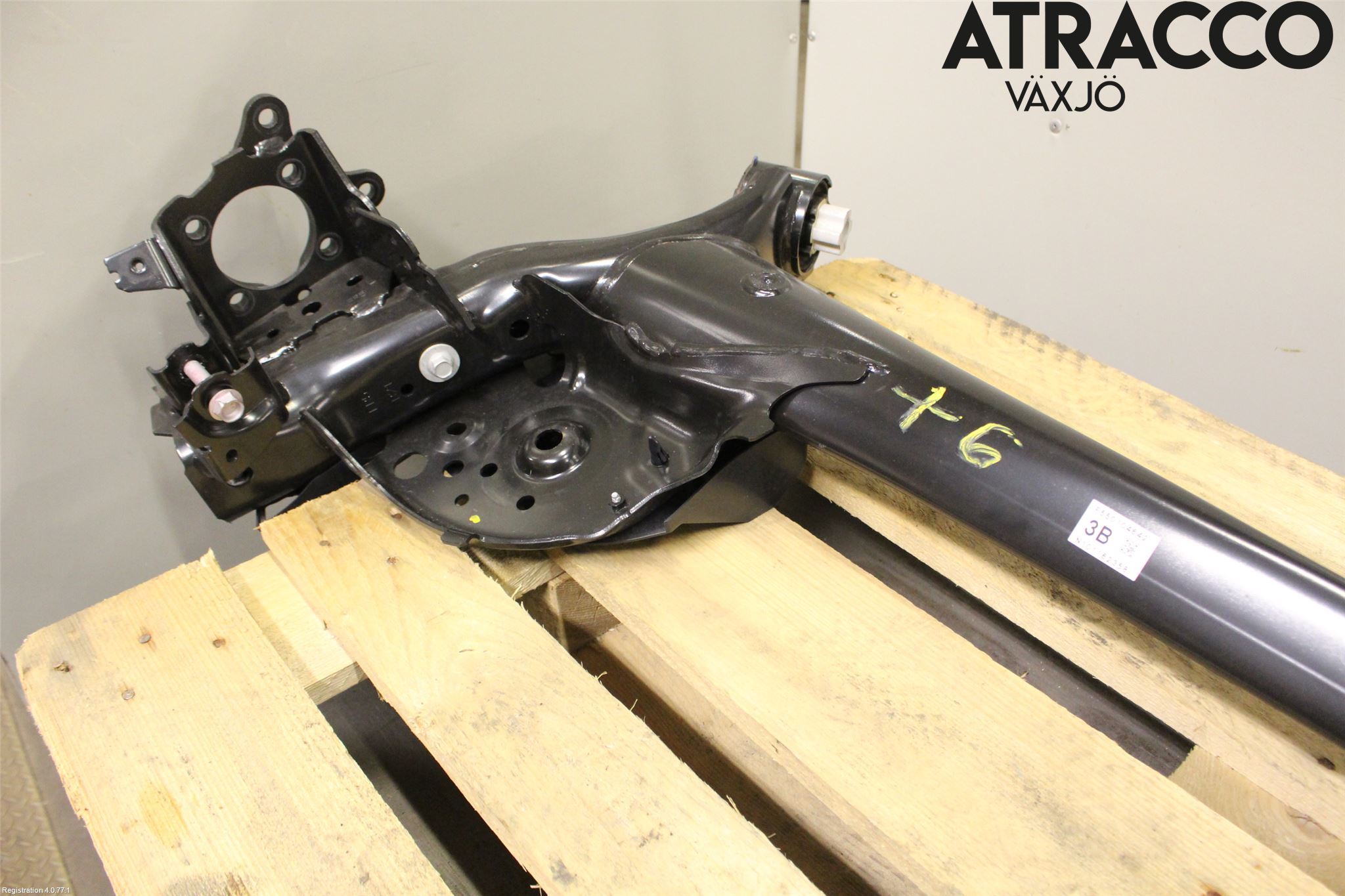 Mazda CX-30 20- Bakaxelbalk