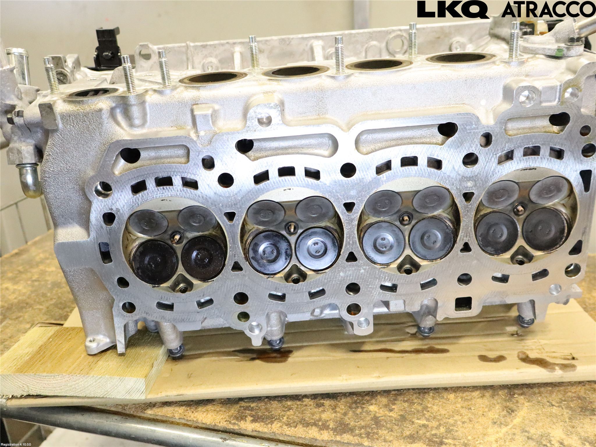 Toyota RAV4 19- Topplock Bensin