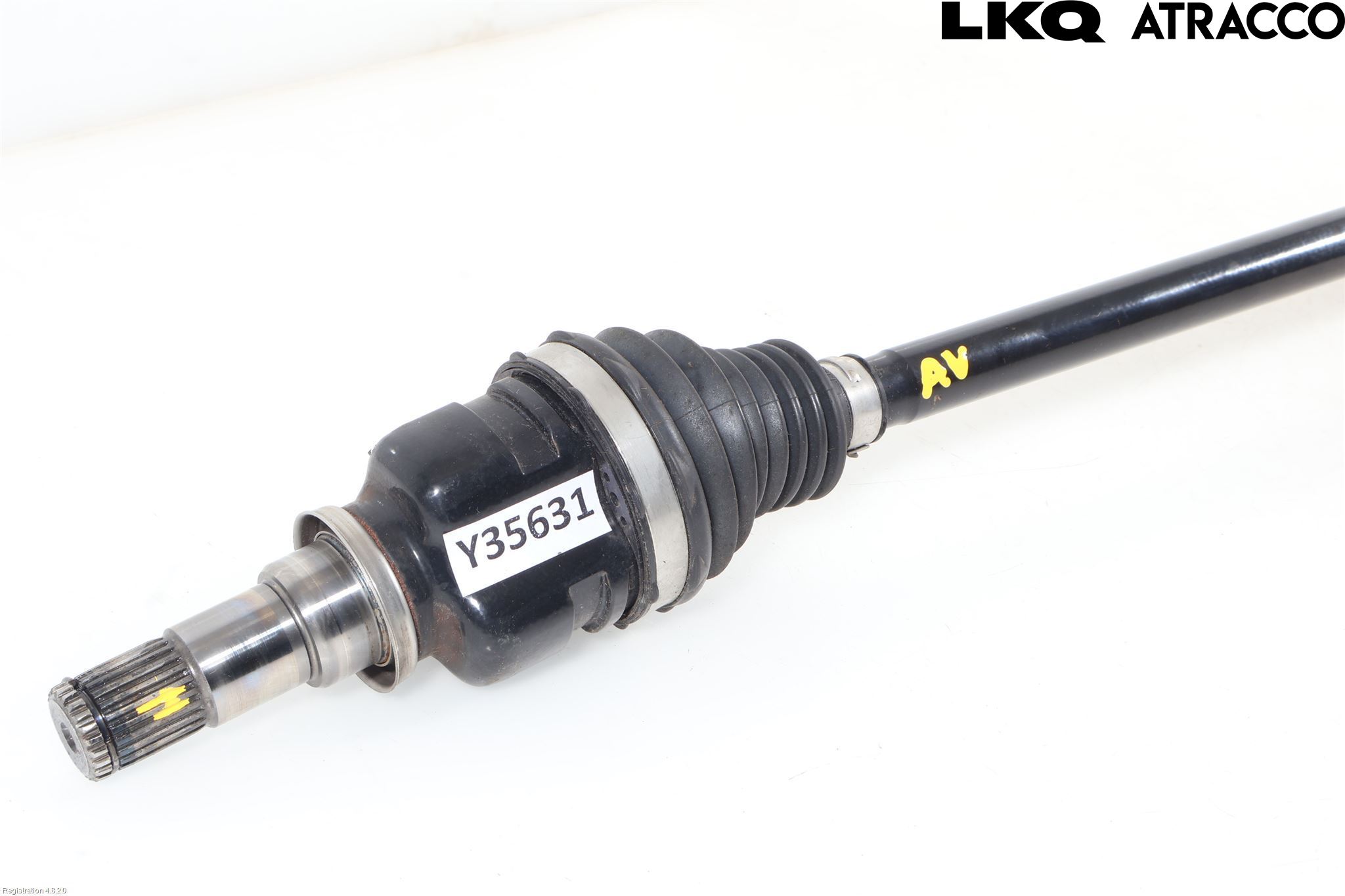 Toyota AYGO X AB70 22- Drivaxel Fram Höger