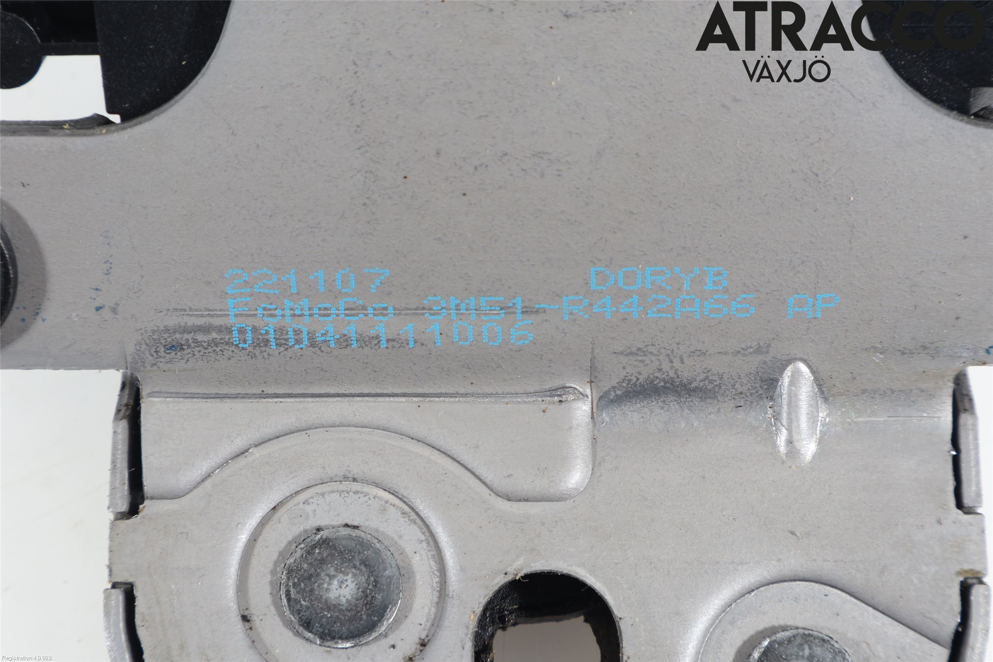 Ford FOCUS     04-07 Låskista Baklucka