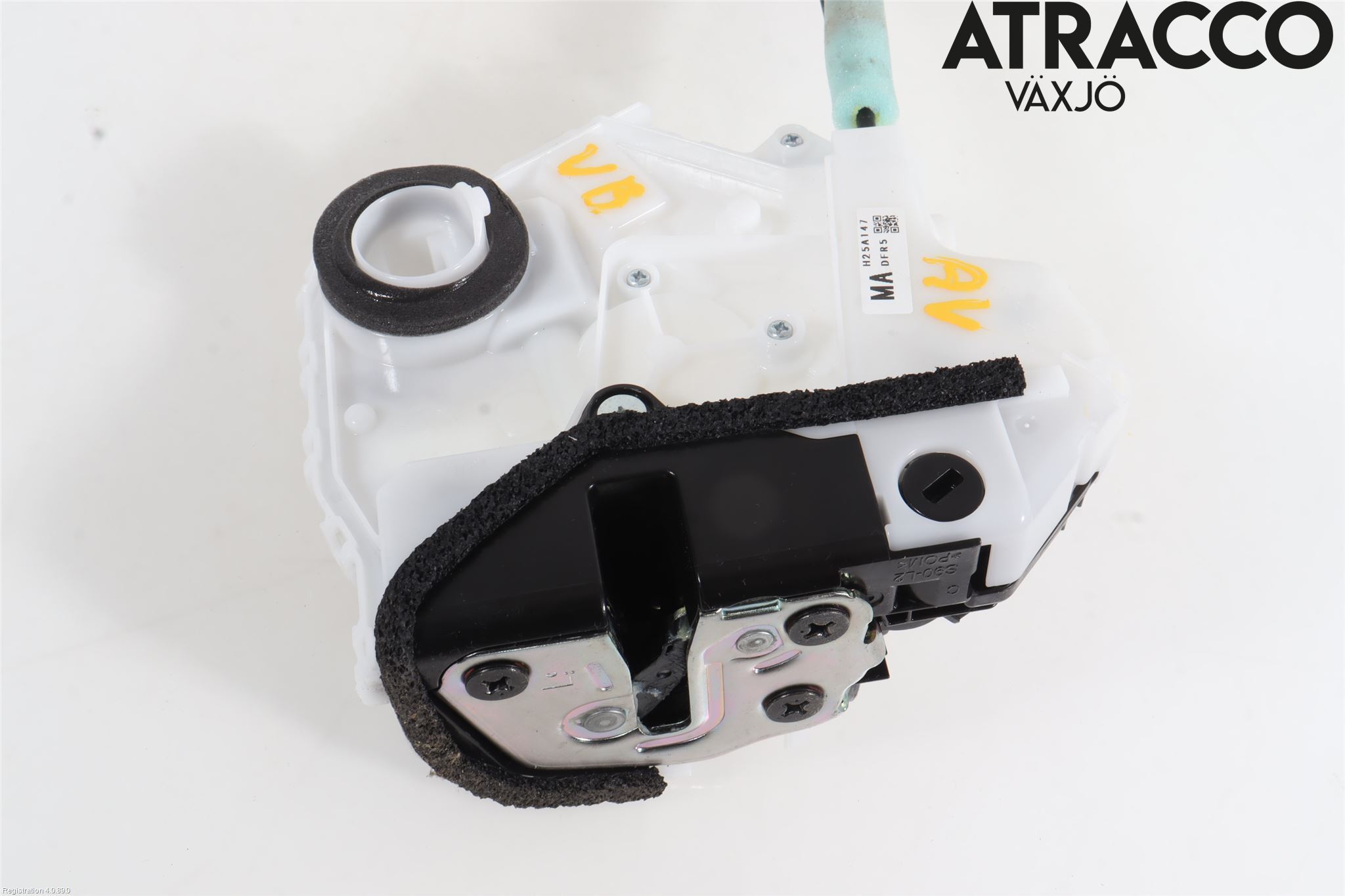 Mazda CX-30 20- Låskista-Dörrlås