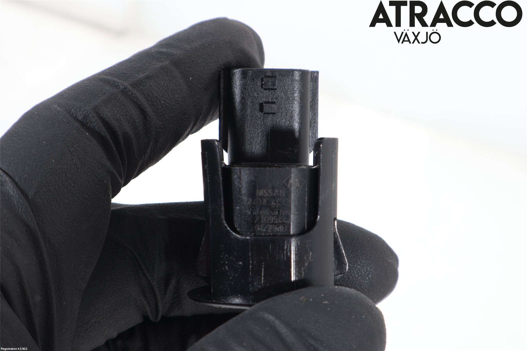 Nissan X-TRAIL 14-21 Parkeringshjälp Frontsensor
