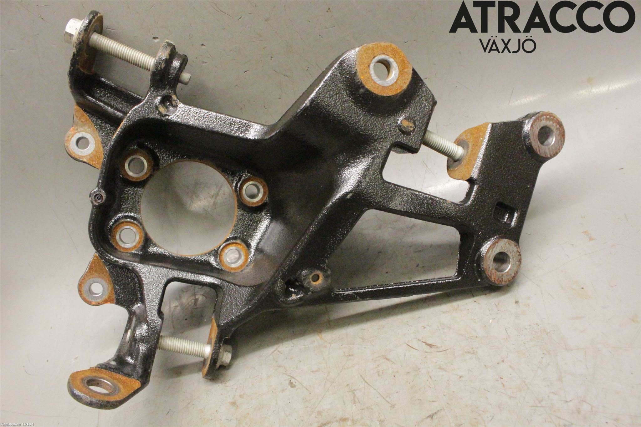 Ford FOCUS 19- Hjullagerhus-Spindel Hö B