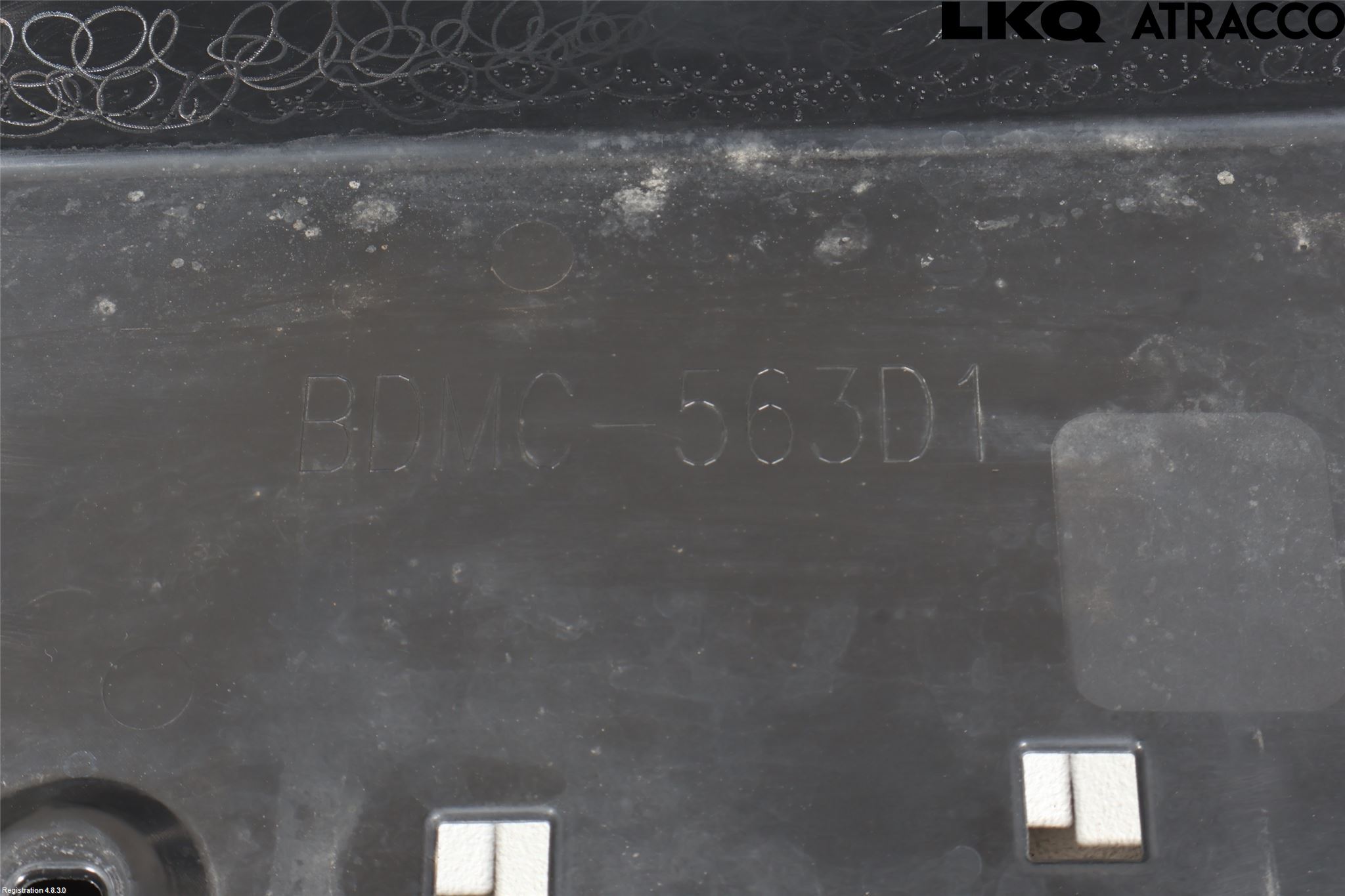 Mazda 3 IV 19- Hasplåt Plåt-Plast