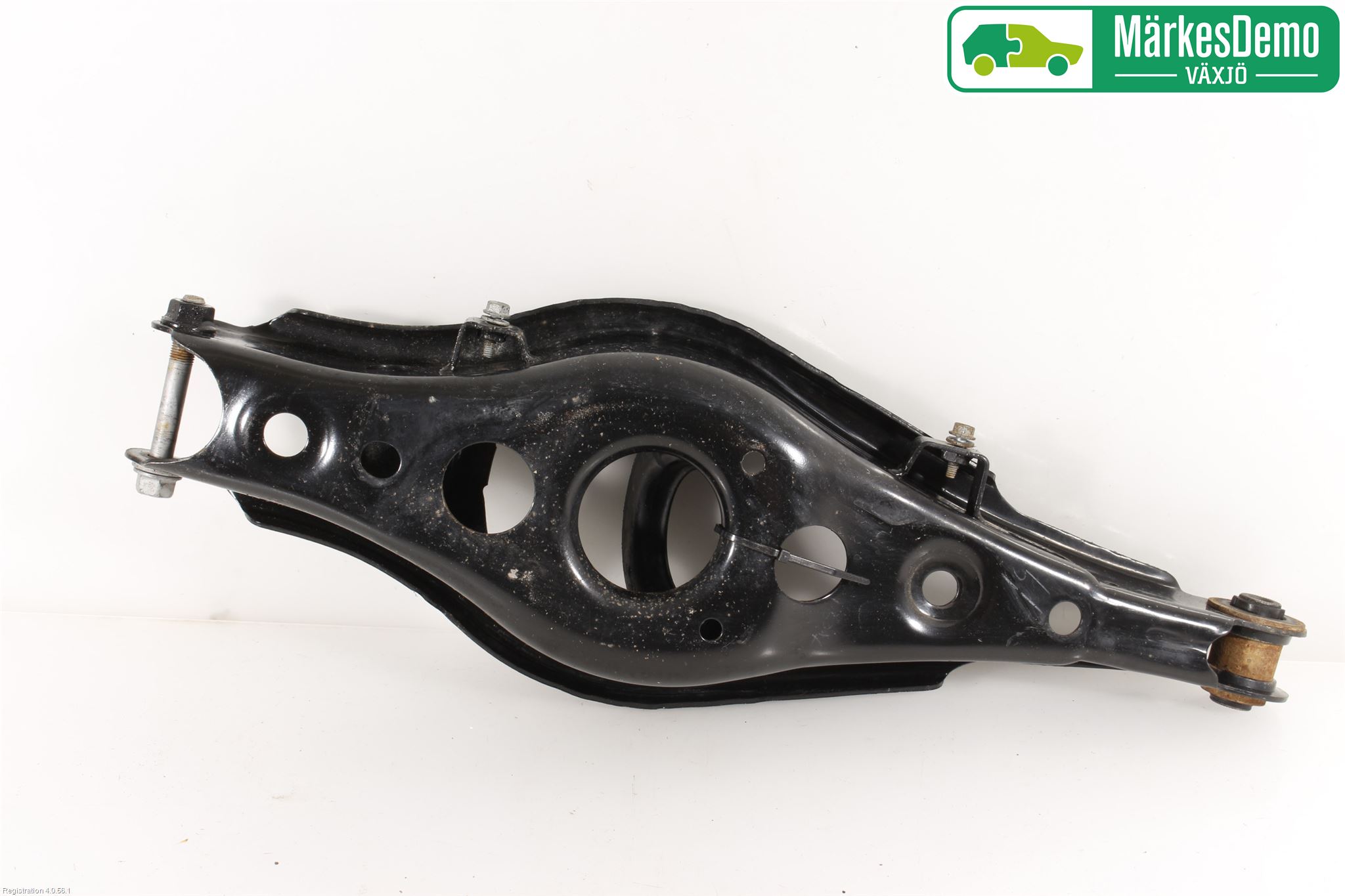 Toyota RAV4 13-18 Bärarm Bak Höger