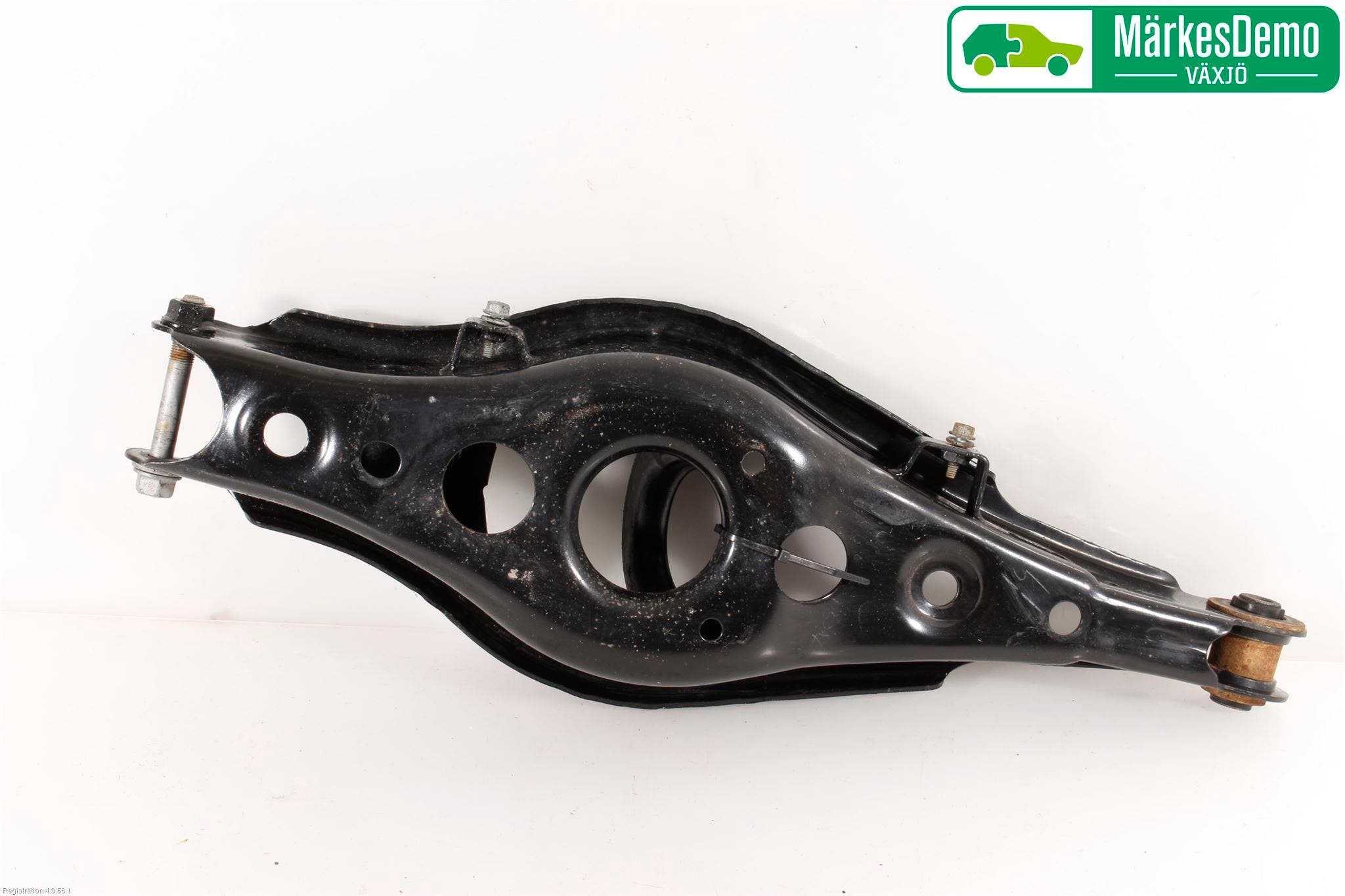 Toyota RAV4 13-18 Bärarm Bak Höger