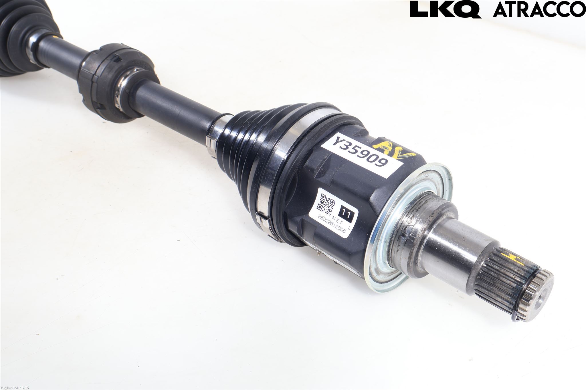 Toyota COROLLA CROSS XG10 22- Drivaxel Fram Vänster