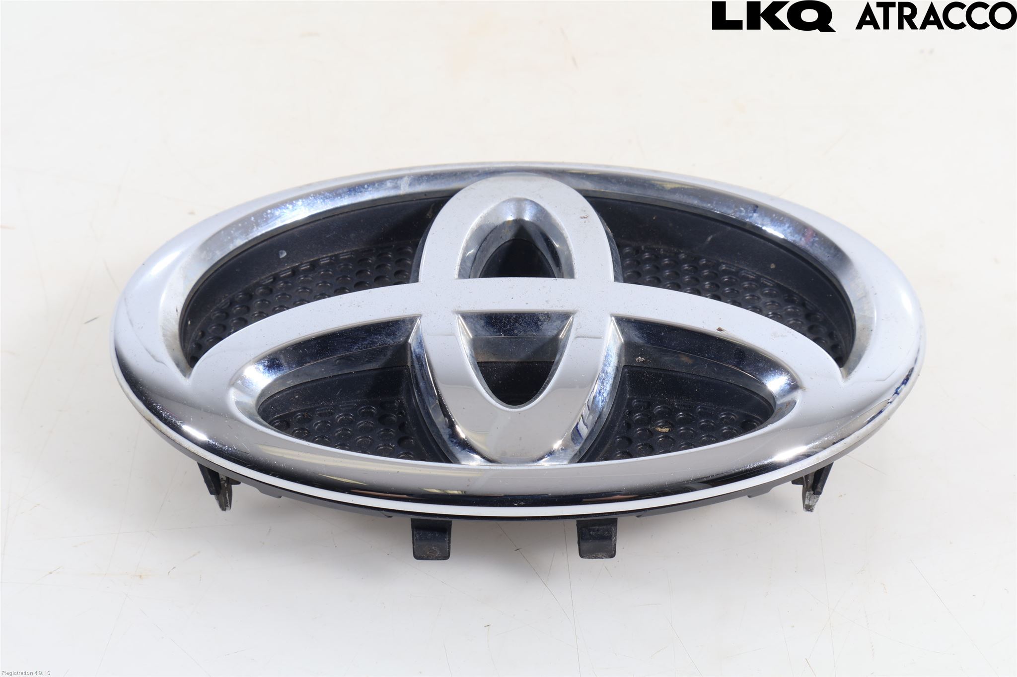 Toyota AVENSIS 07-08 Emblem