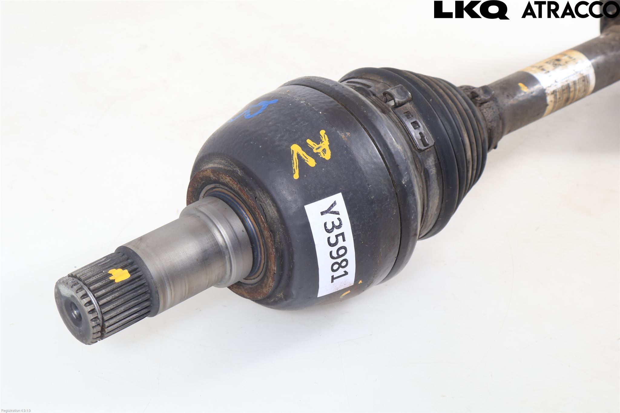 Mercedes-Benz MB GLA-KLASS (X156) 13-20 Drivaxel Fram Vänster