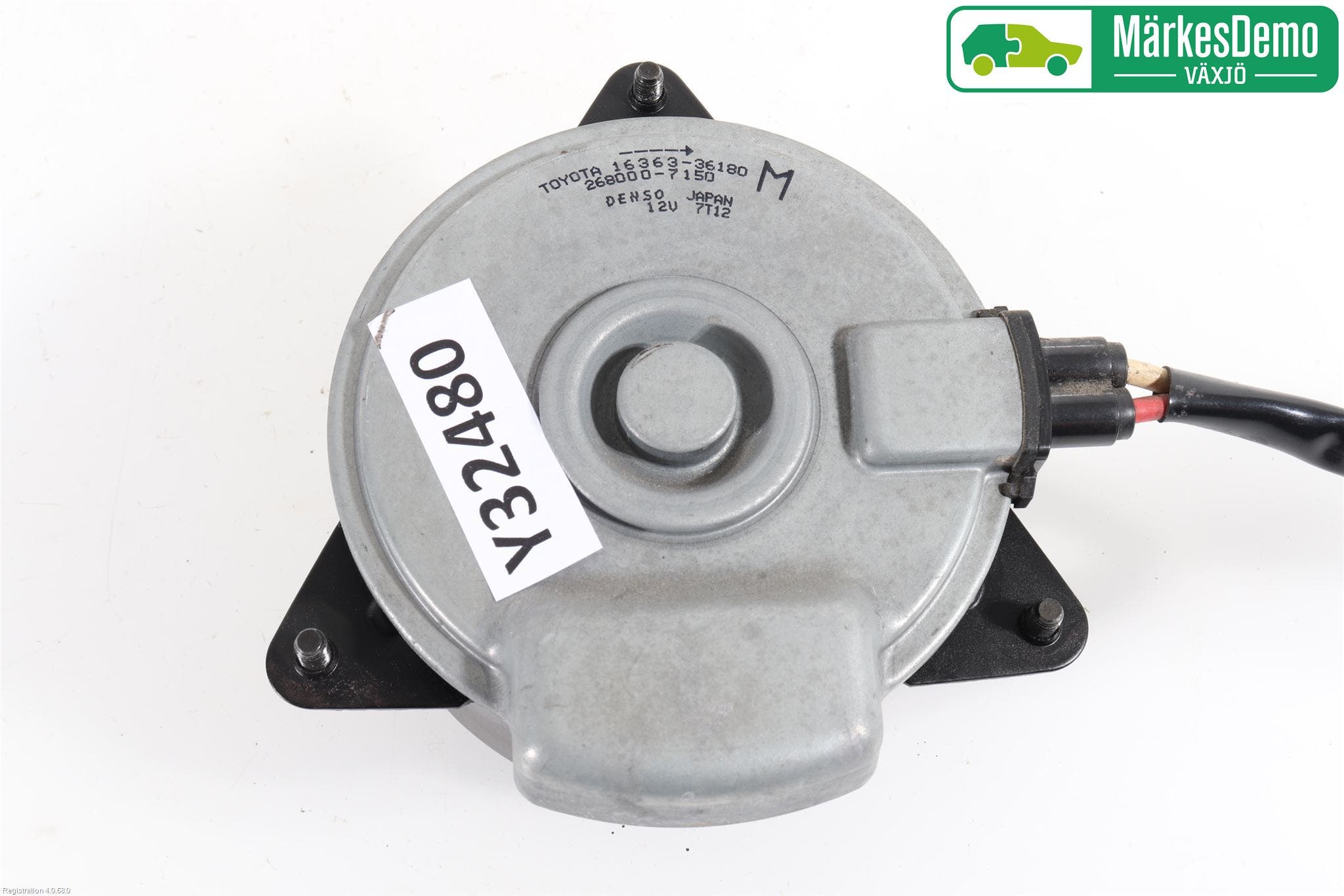 Toyota RAV4 13-18 Kylfläkt El