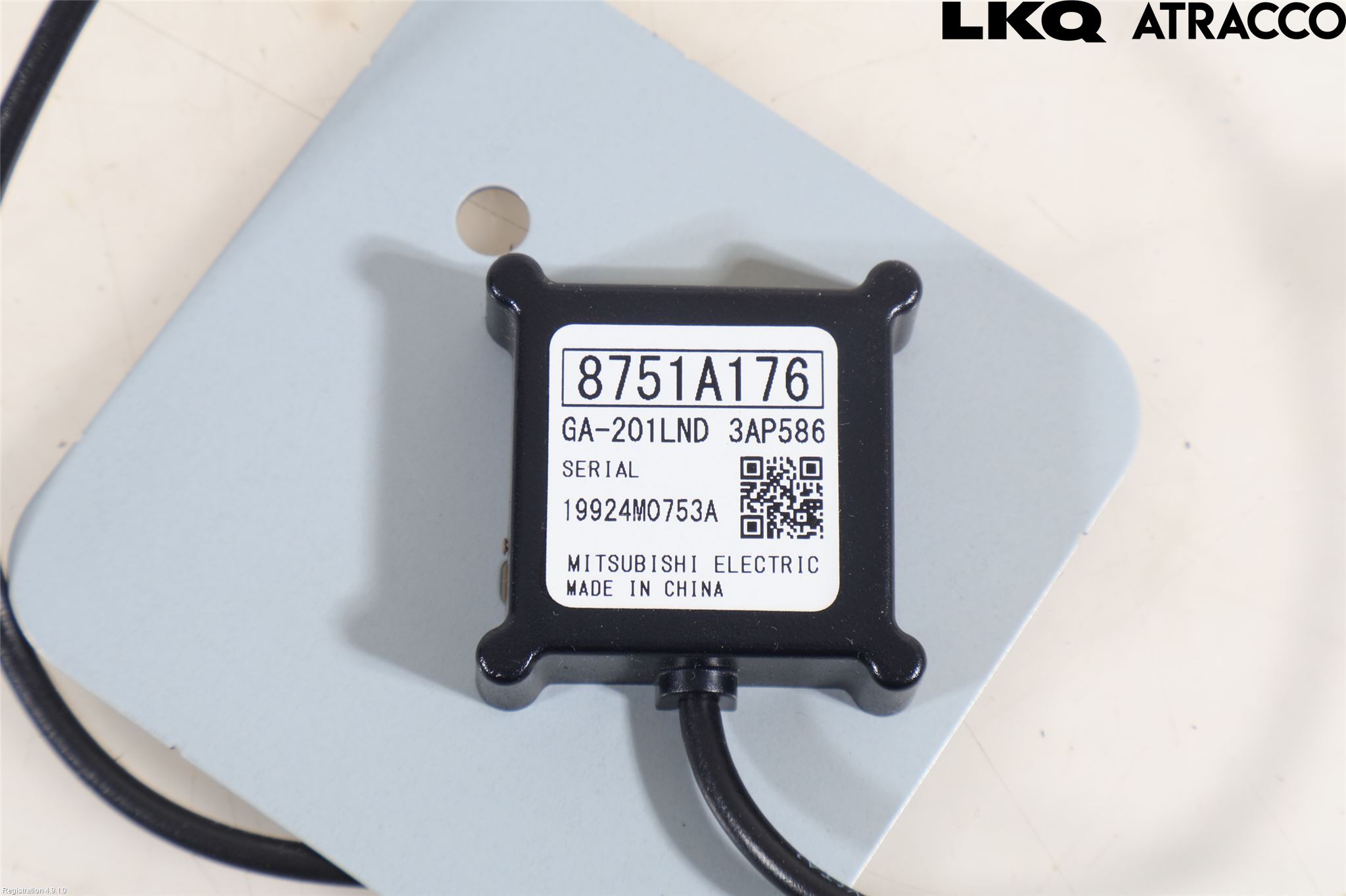 Mitsubishi OUTLANDER 13-21 Antenn El