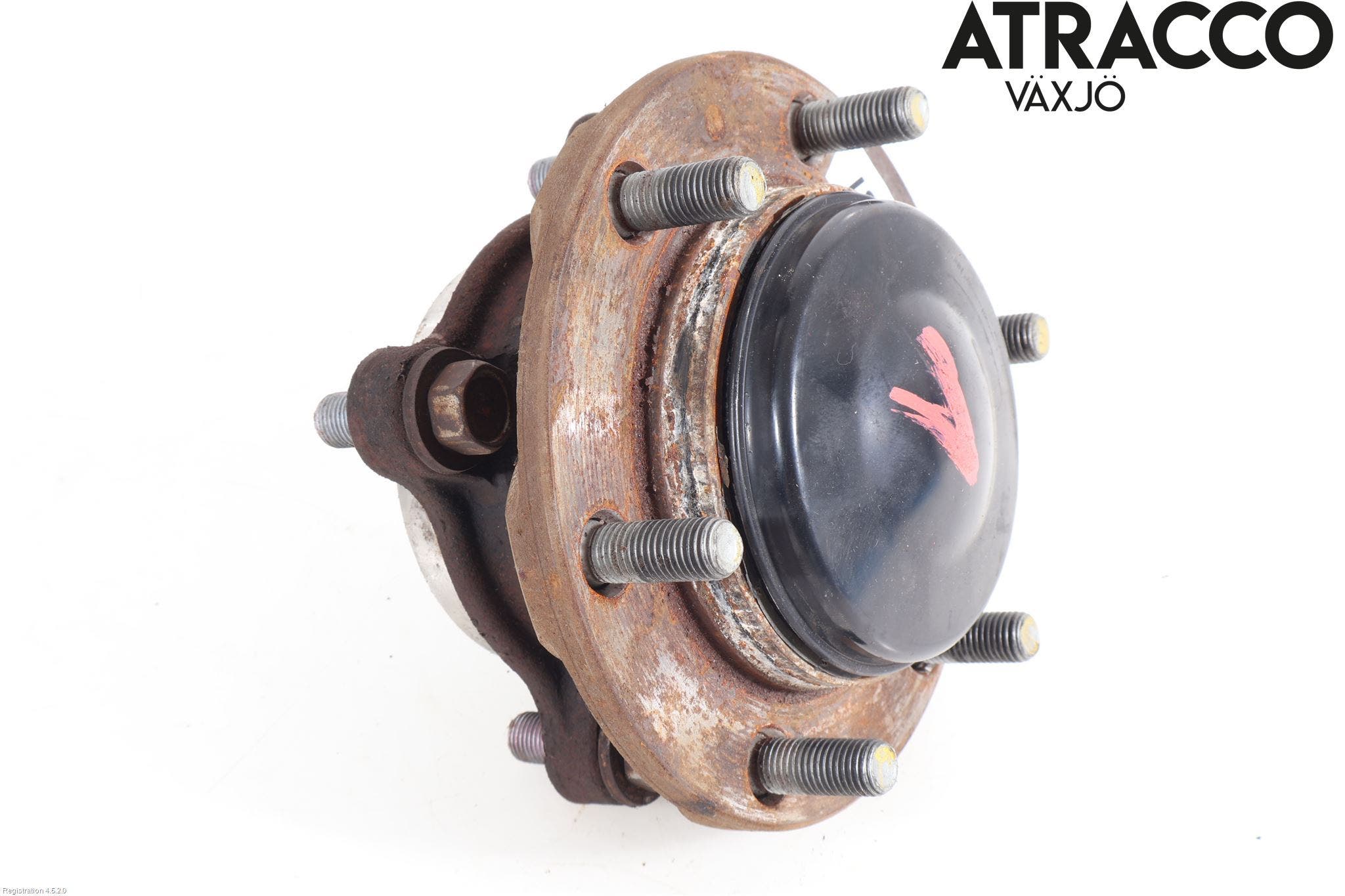 Toyota HILUX 16- Nav Fram