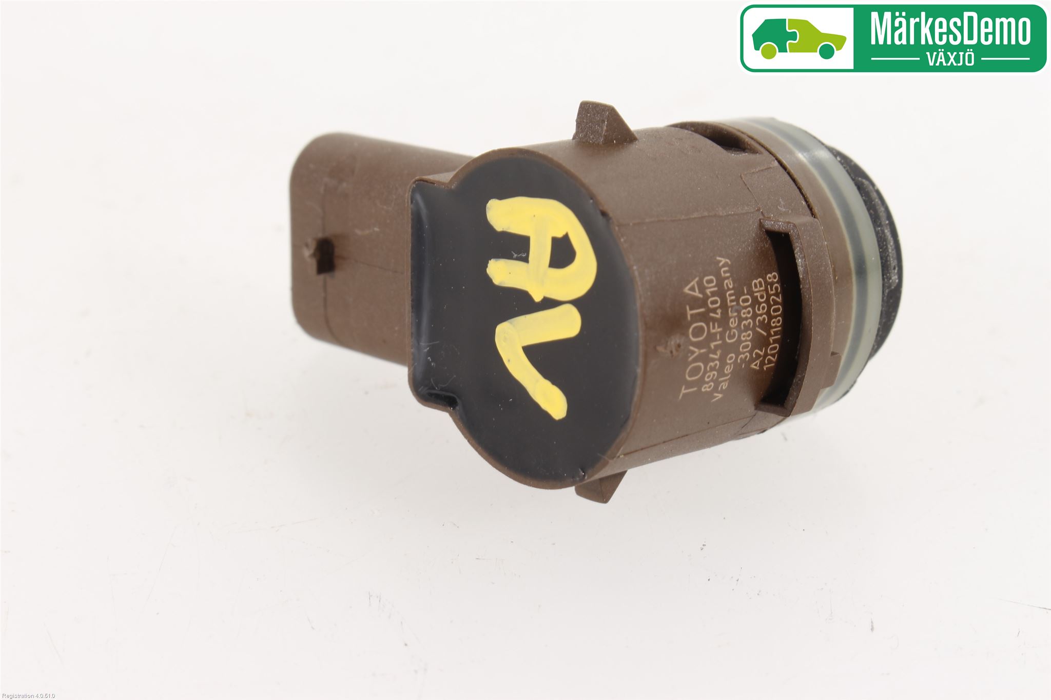 Toyota C-HR 16-23 Parkeringshjälp Frontsensor