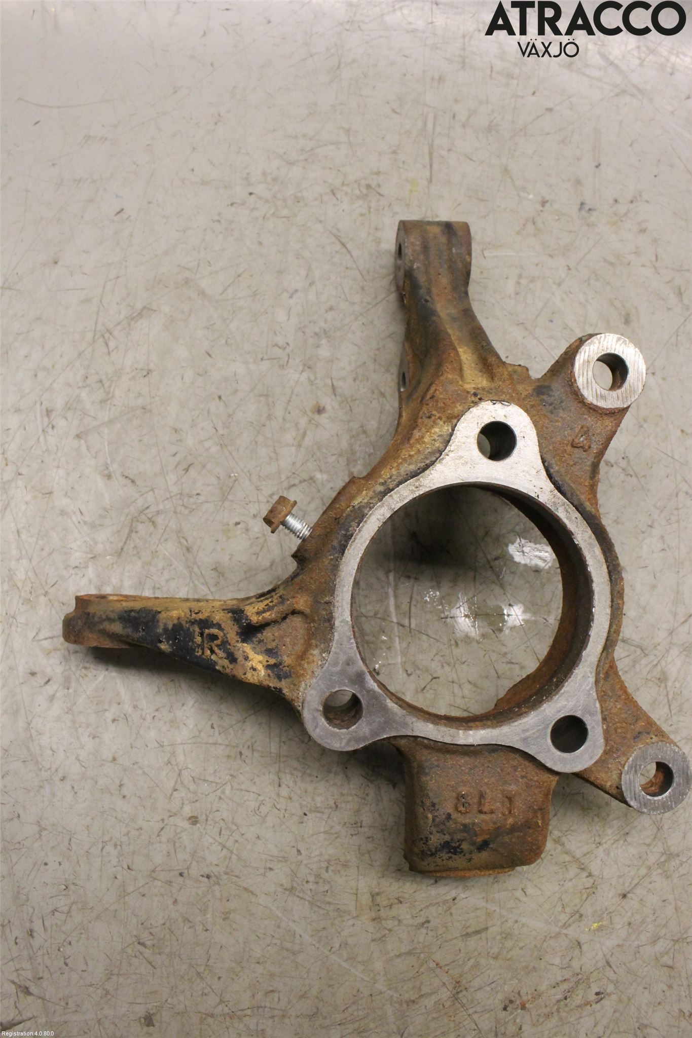 Suzuki SWIFT 17-24 Styrspindel Lagerhus Hö