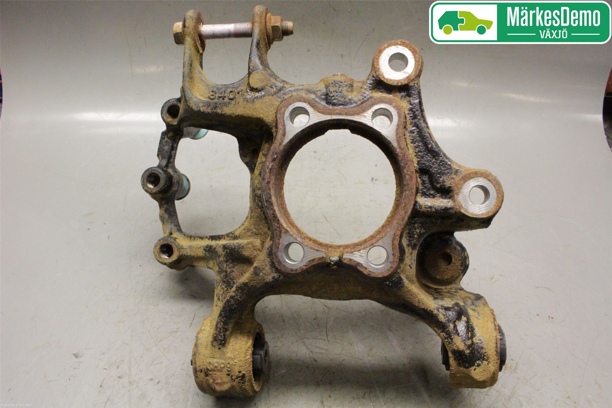 Mazda CX-5 17- Hjullagerhus-Spindel Vä B