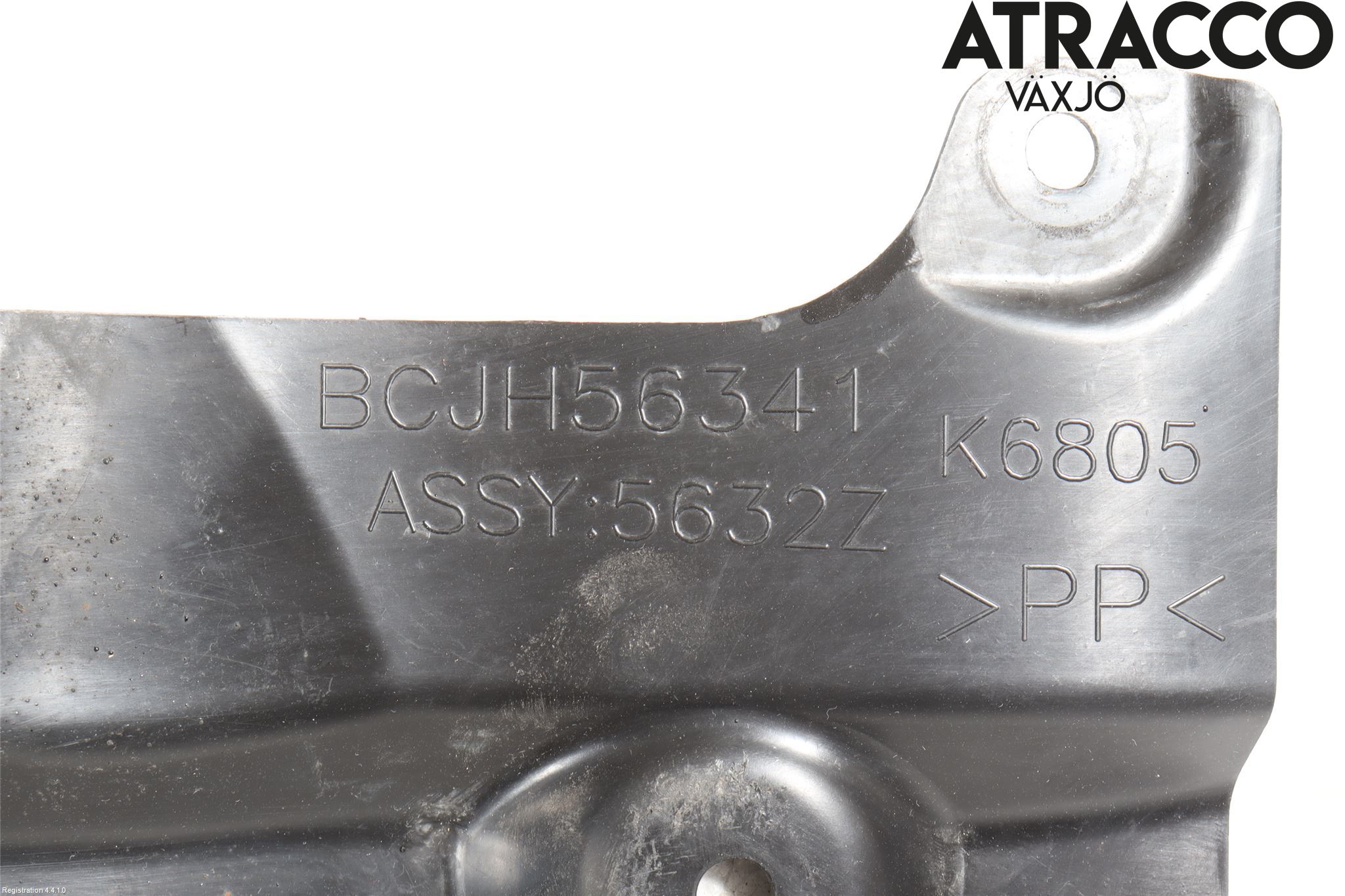 Mazda 3 IV 19- Hasplåt Plåt-Plast