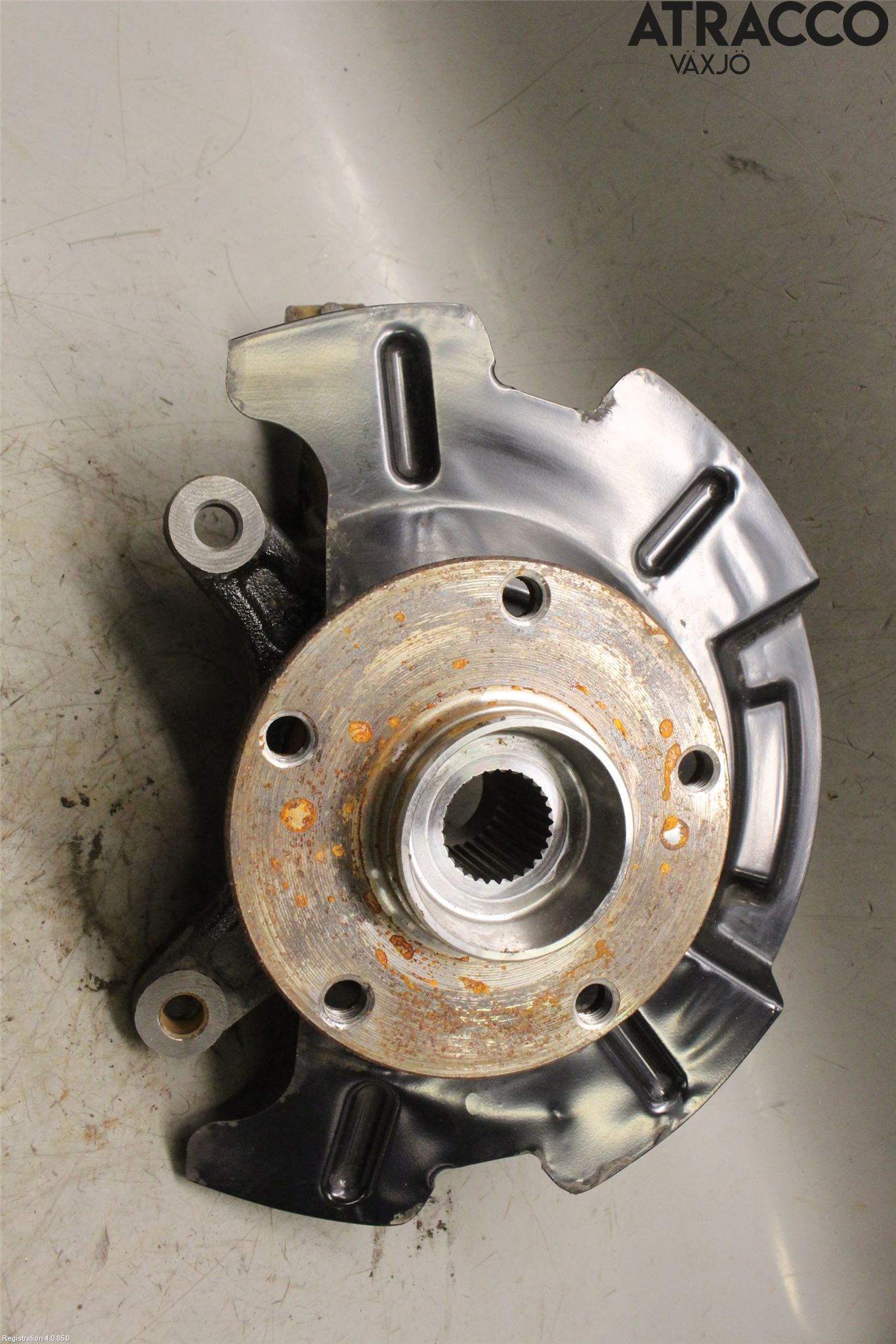 Suzuki ACROSS 21- Styrspindel Lagerhus Vä