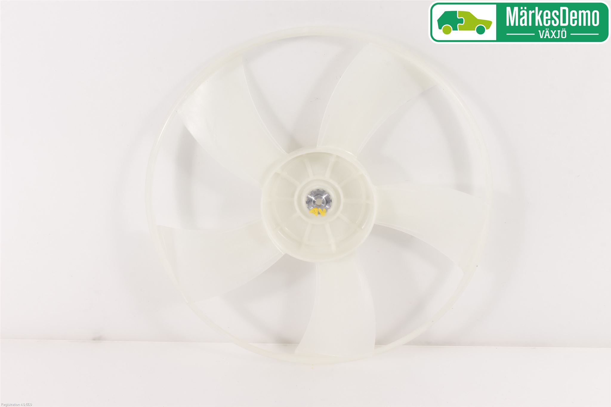 Toyota YARIS XP130 15-20 Kylfläkt-Vinge