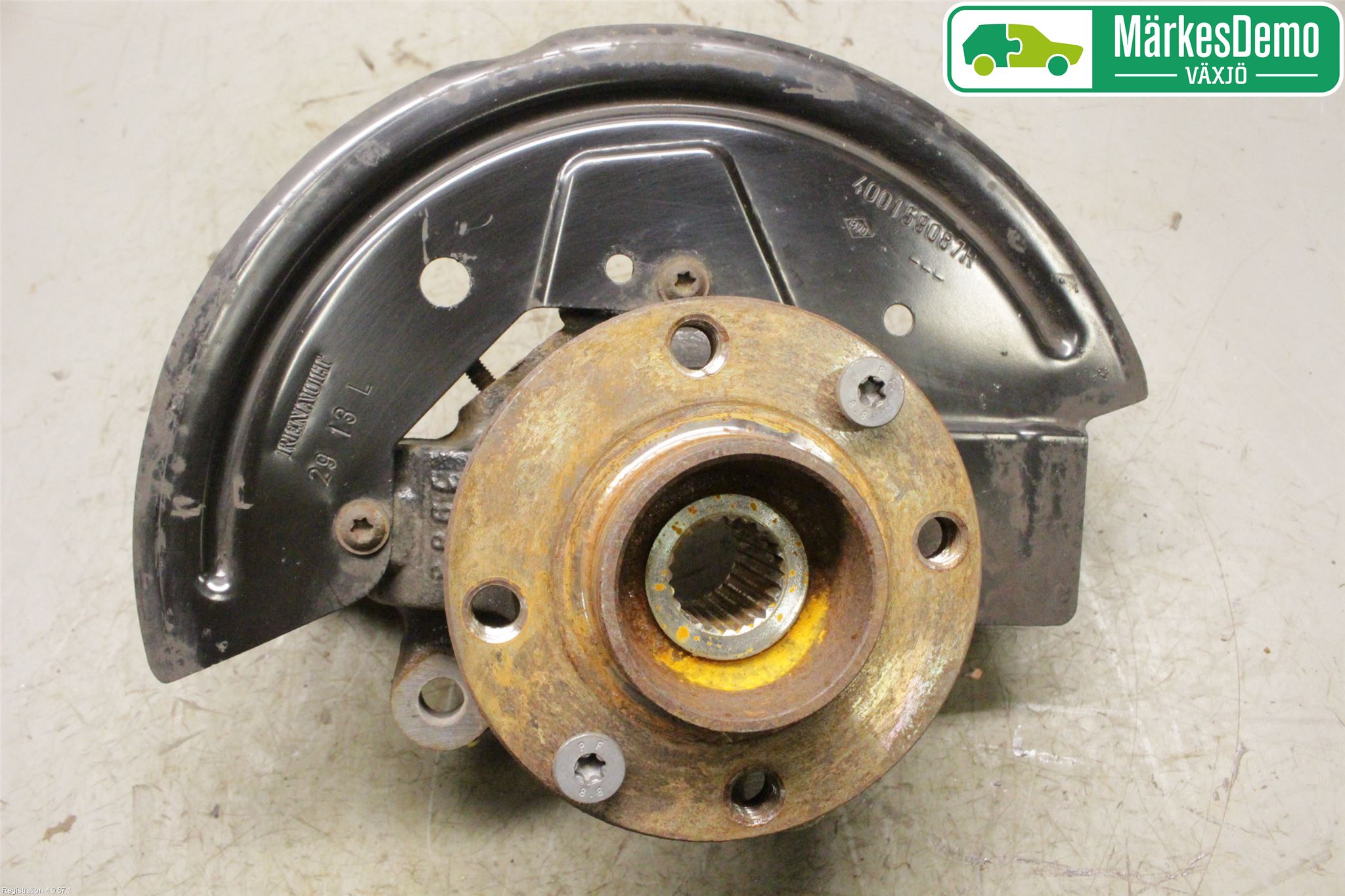 Renault CLIO IV 12-16 Styrspindel Lagerhus Vä